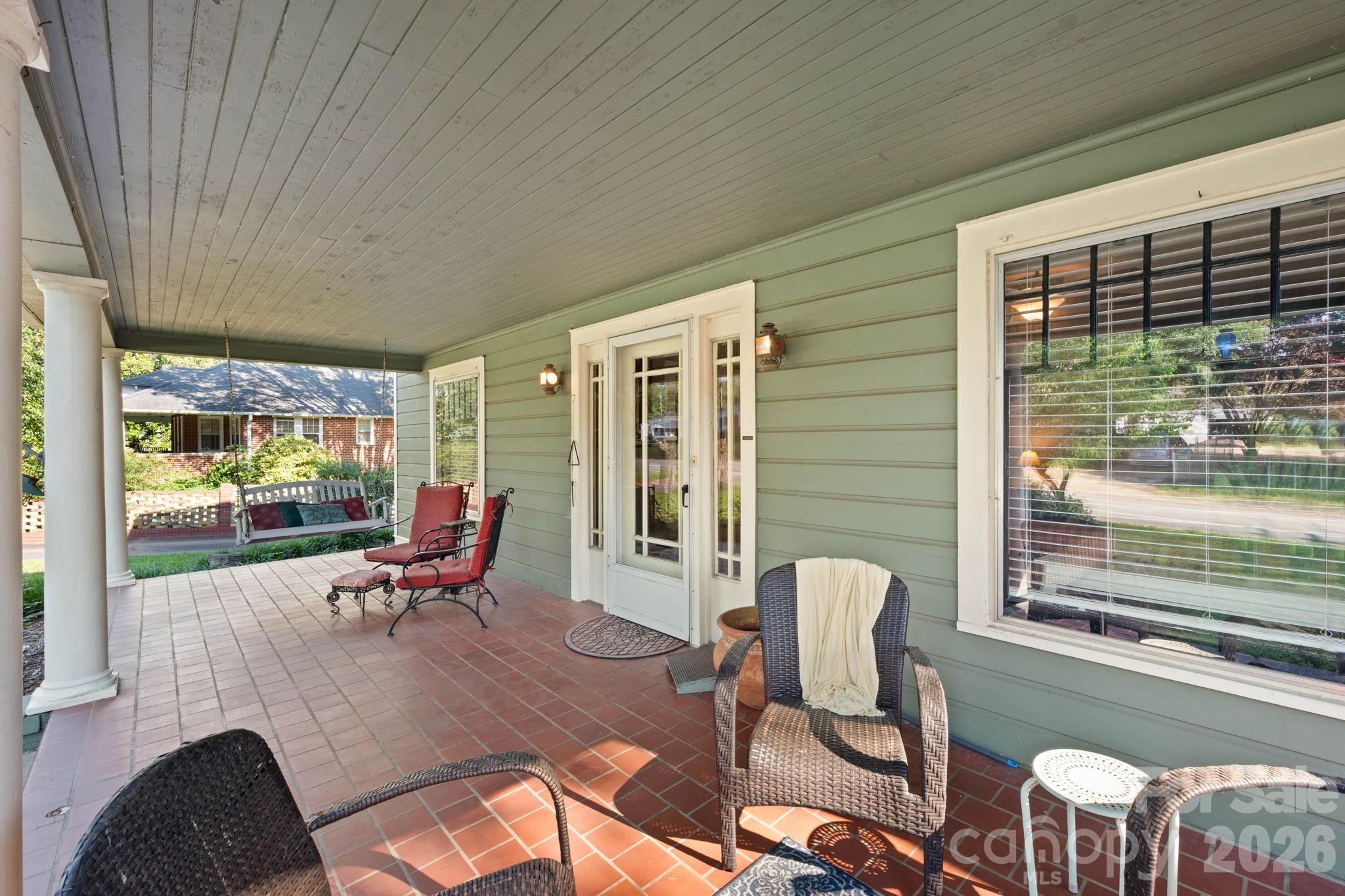 313 E Main Street — Morganton