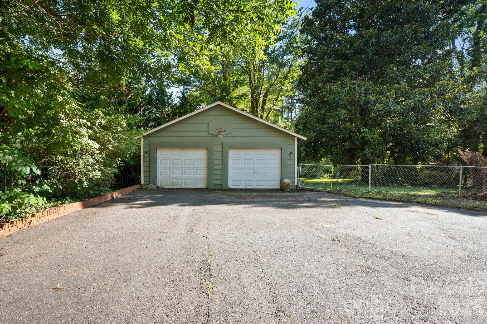 313 E Main Street — Morganton