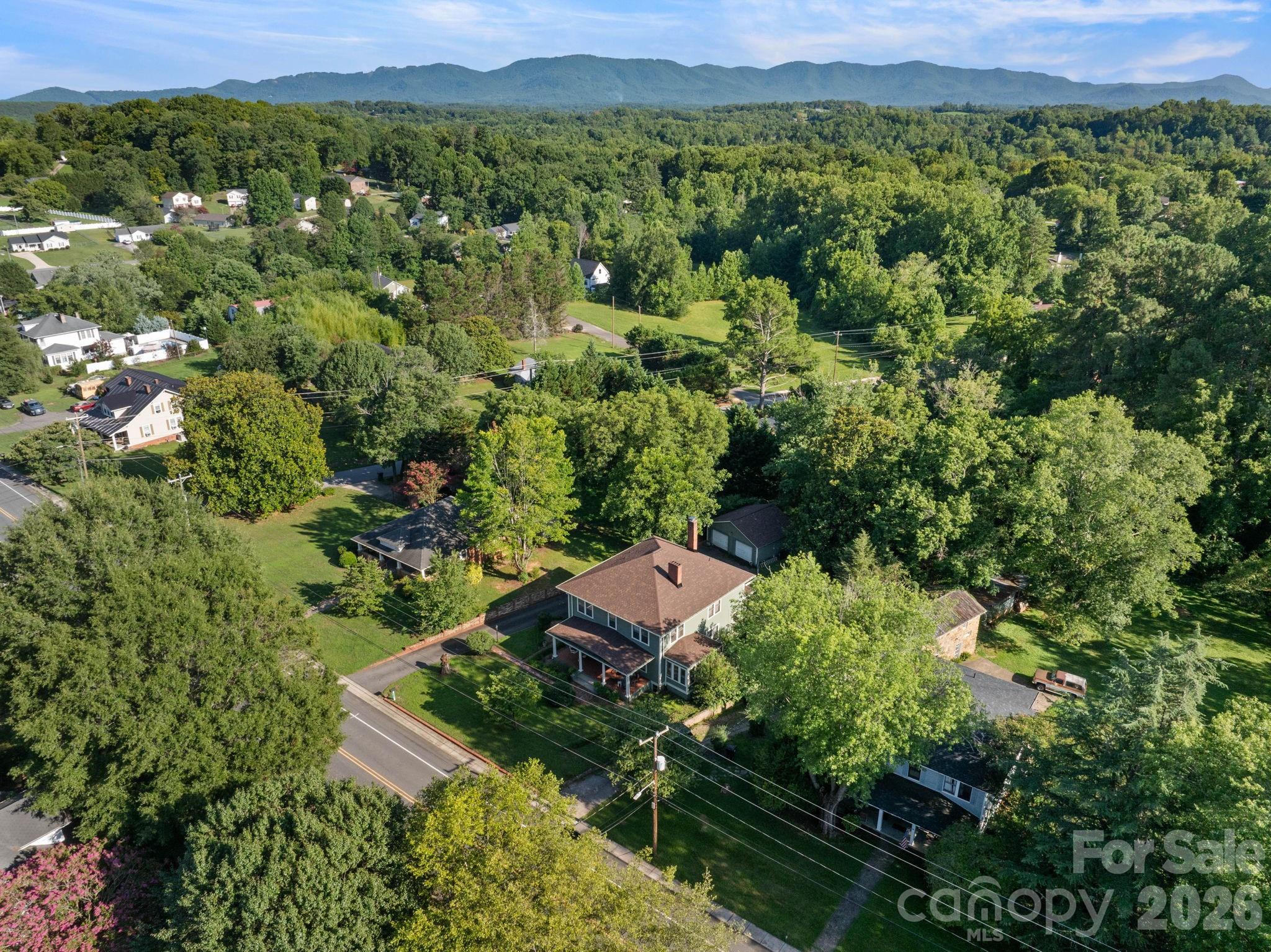 313 E Main Street — Morganton