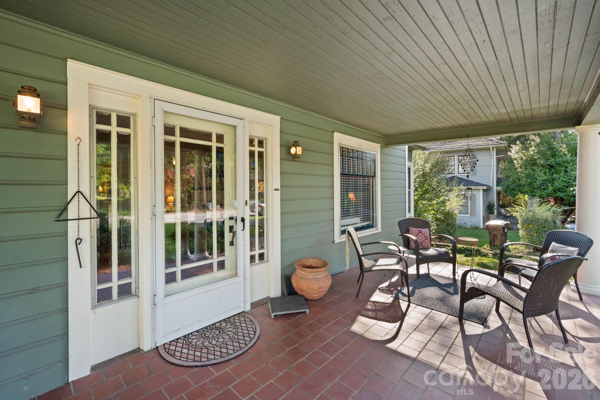 313 E Main Street — Morganton