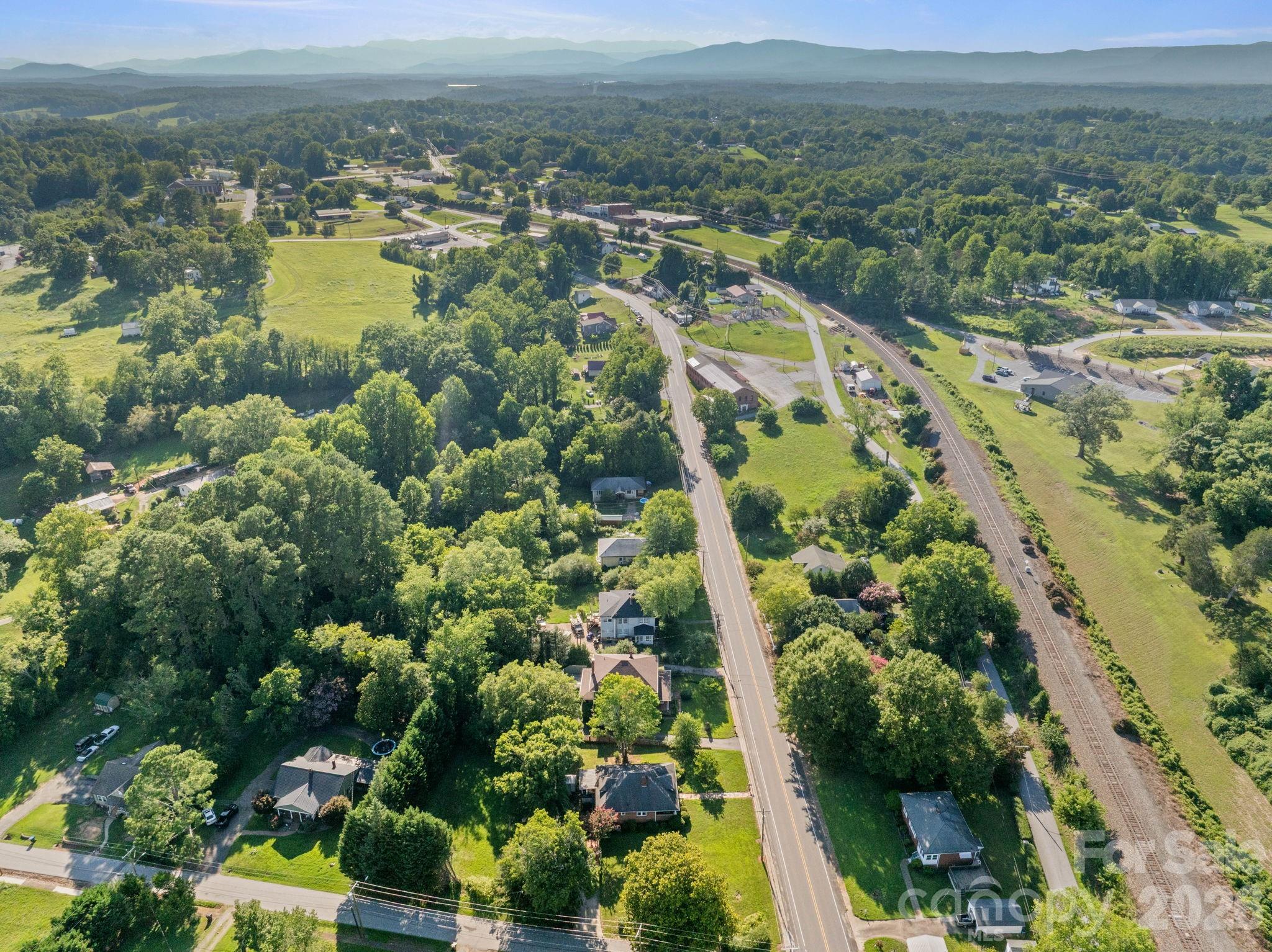 313 E Main Street — Morganton