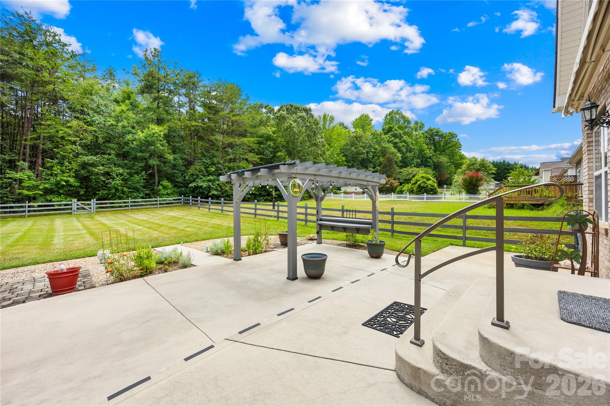 144 Quail Haven Drive — Troutman