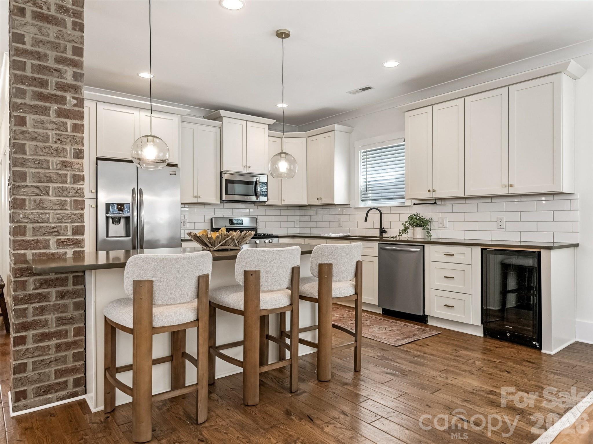 1412 Sumter Avenue — Charlotte