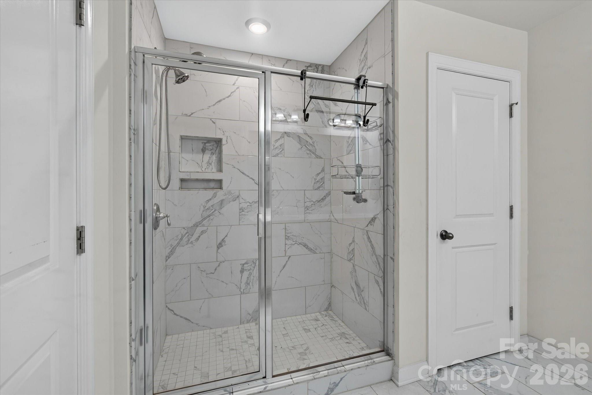 2116 Poplar Ridge Drive — Monroe