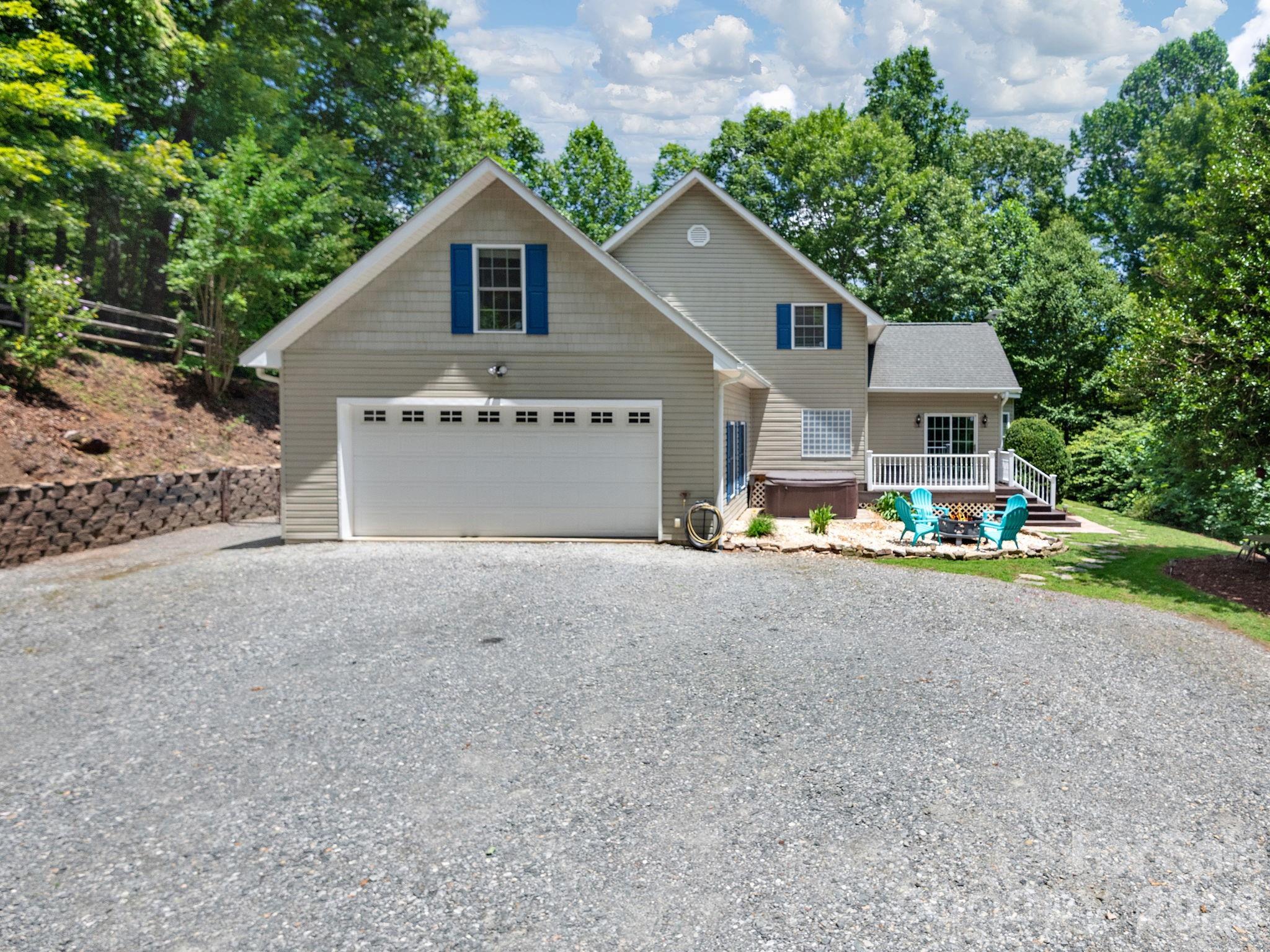 49 Indian Ridge Trail — Hendersonville