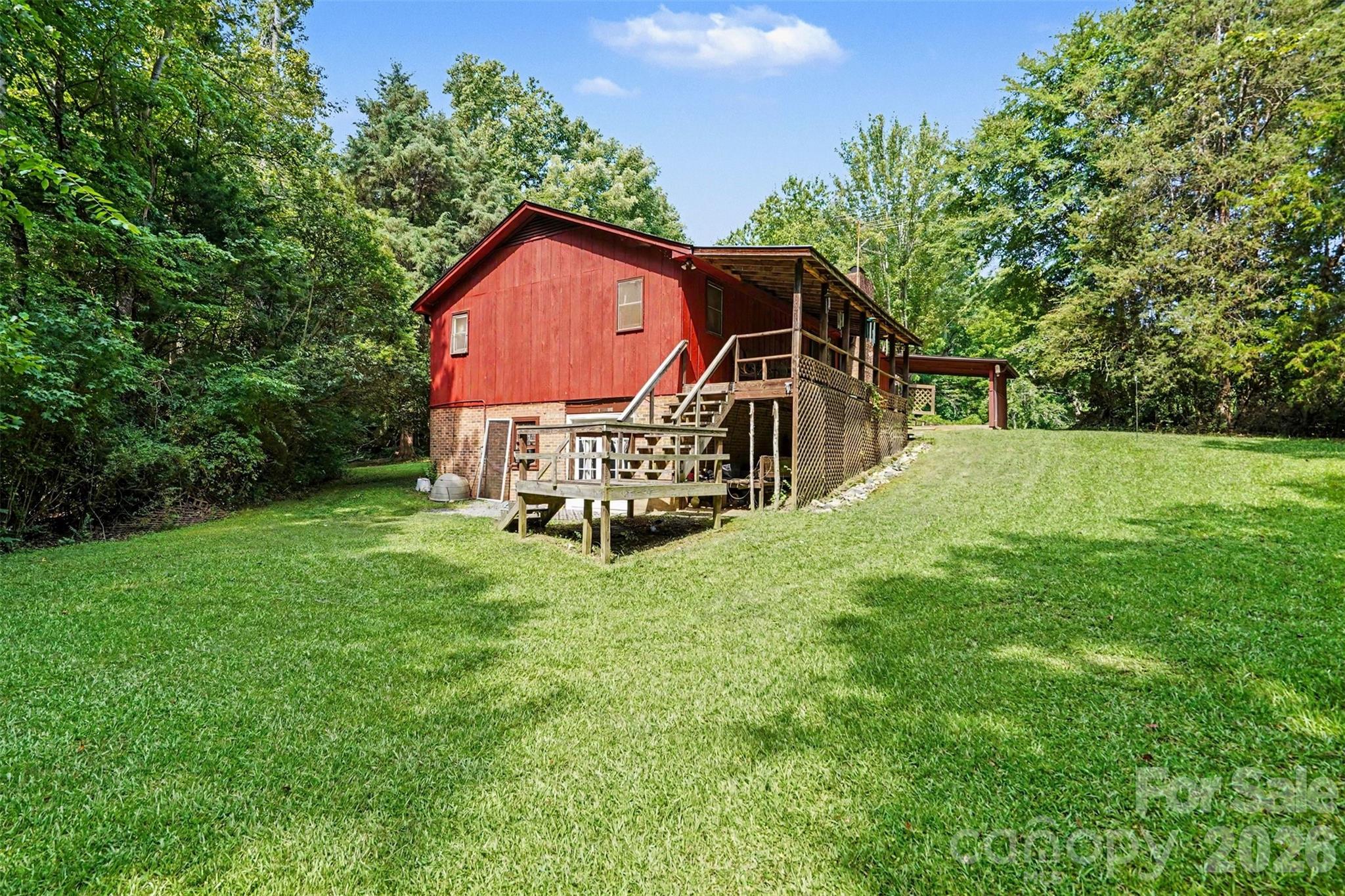7707 Waxhaw Highway — Waxhaw