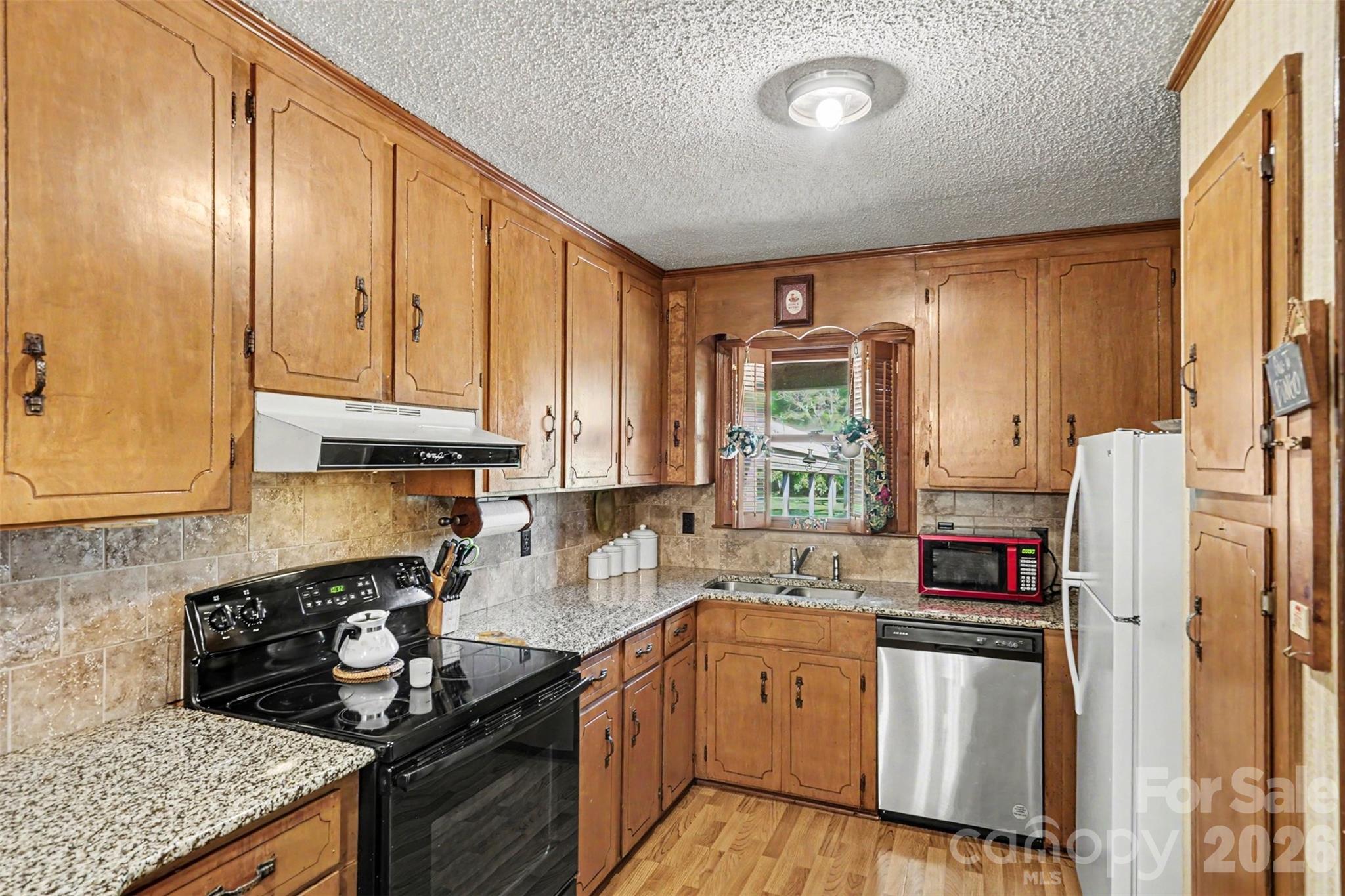 7707 Waxhaw Highway — Waxhaw