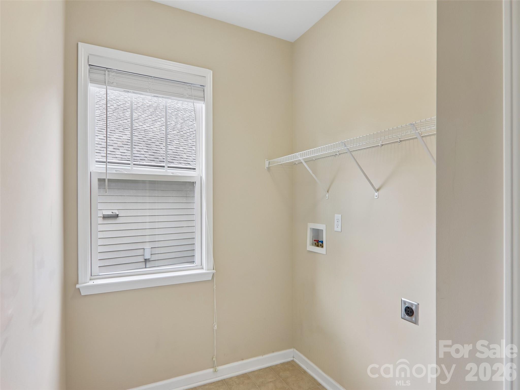 11 Eagle Pointe Way — Flat Rock