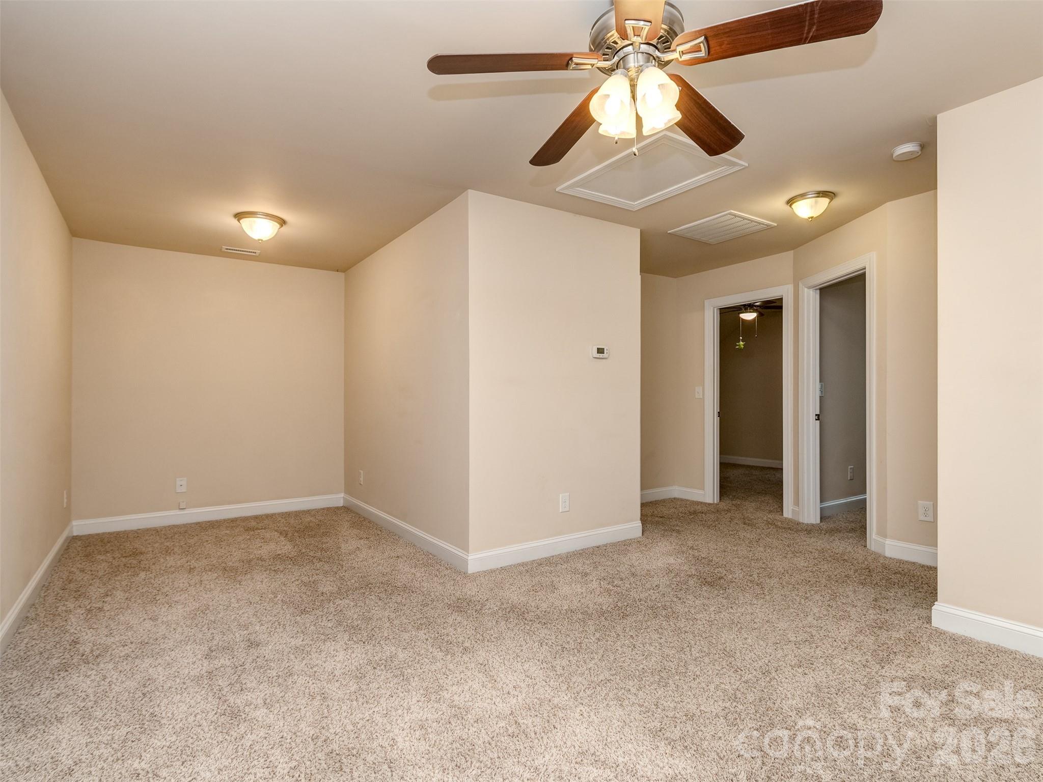 111 Coral Lane — Mooresville