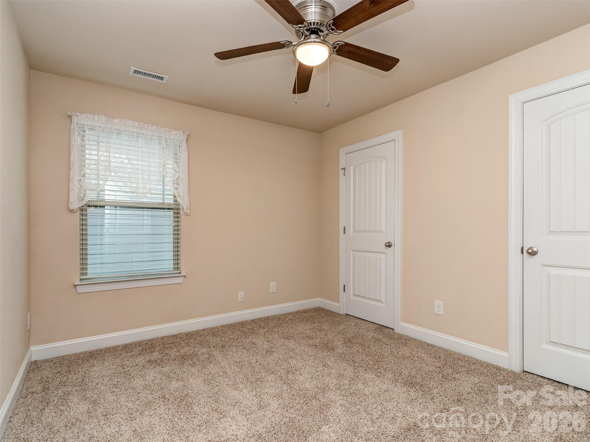 111 Coral Lane — Mooresville