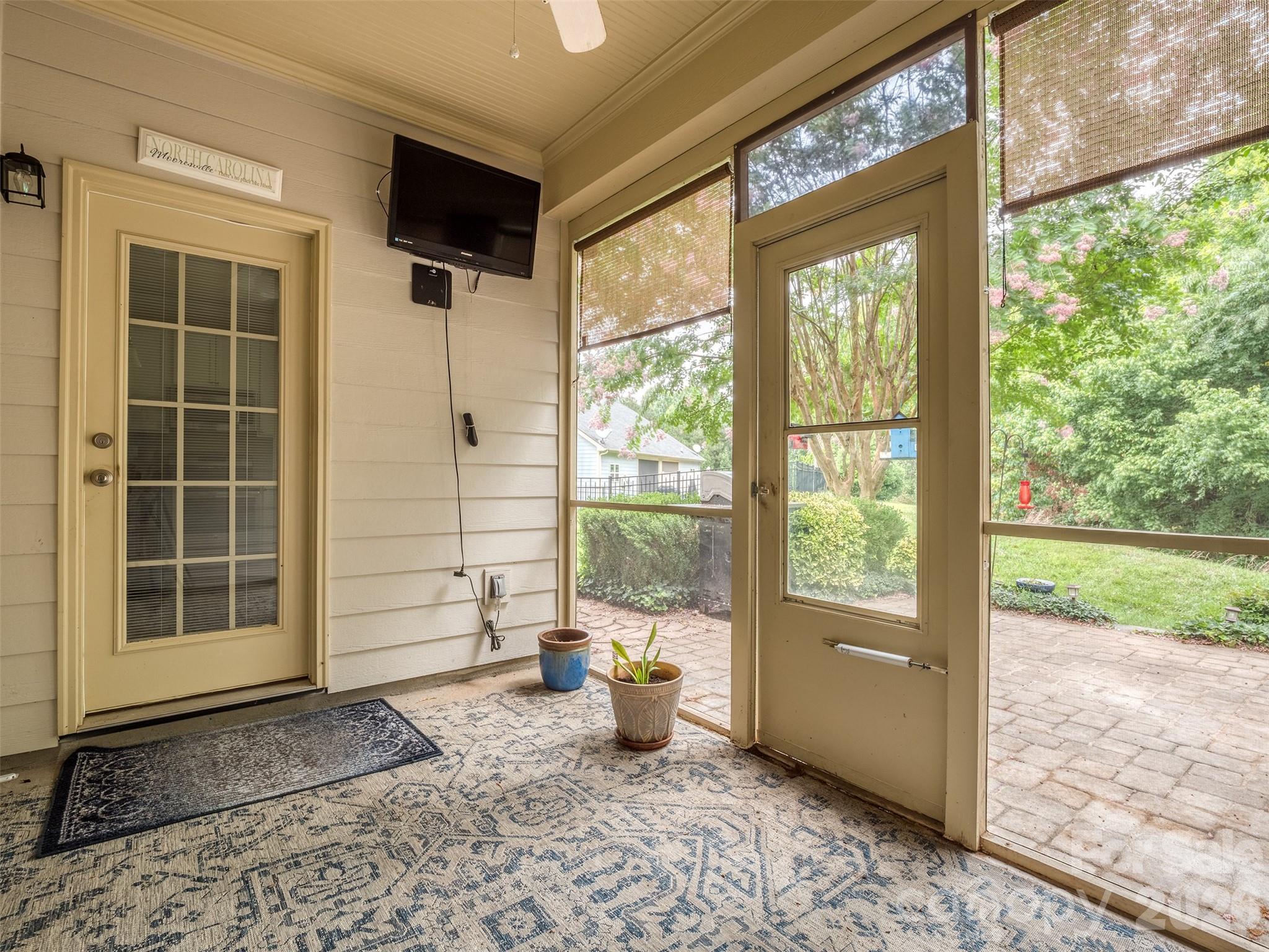 111 Coral Lane — Mooresville