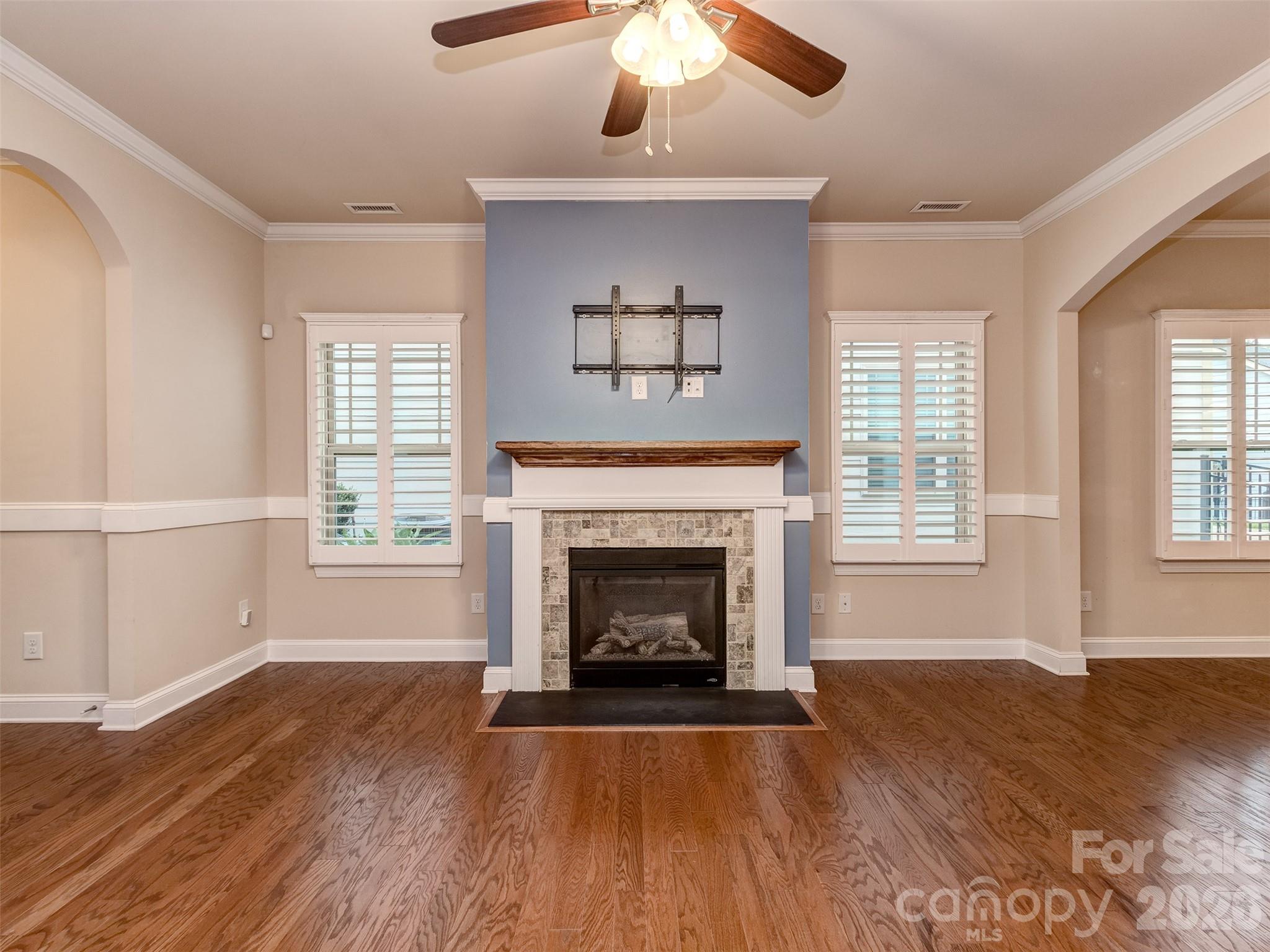 111 Coral Lane — Mooresville
