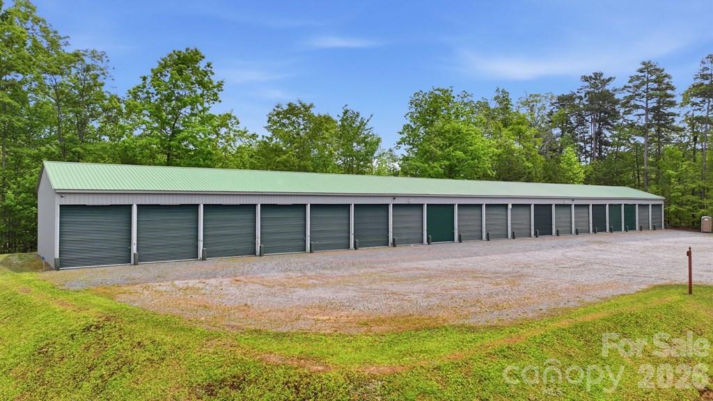 925 Appalachian Way — Bryson City