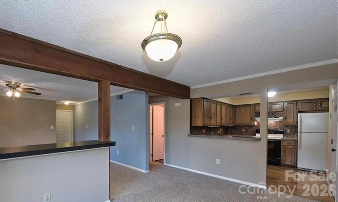 7345 Winery Lane #907 — Charlotte