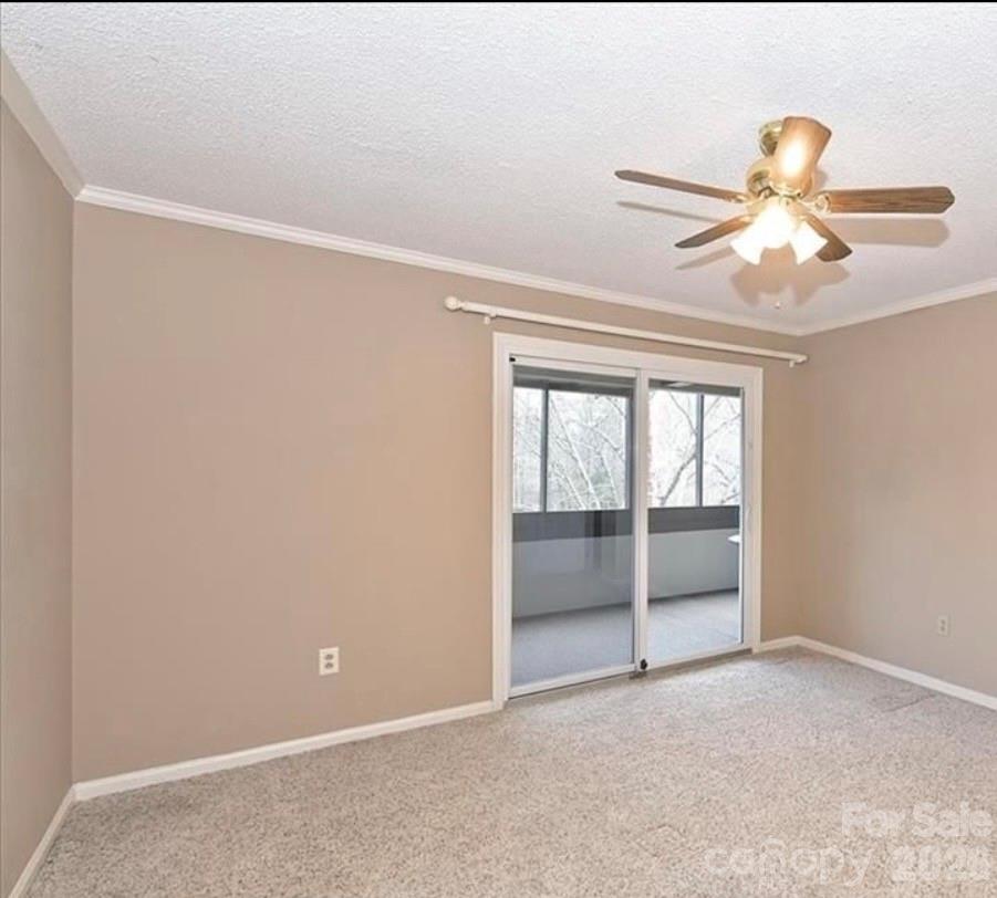 7345 Winery Lane #907 — Charlotte