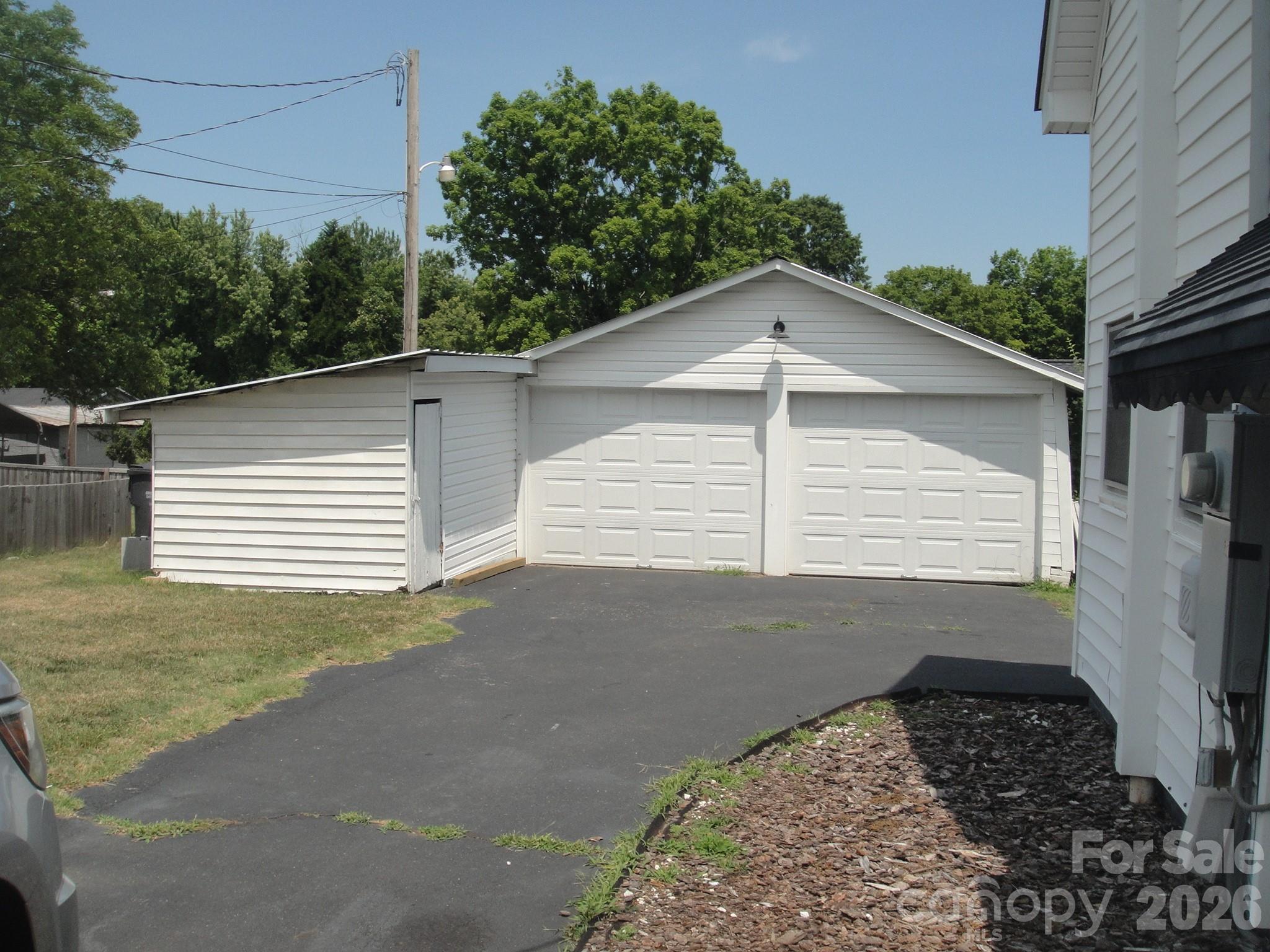 501 W Ryder Avenue — Landis