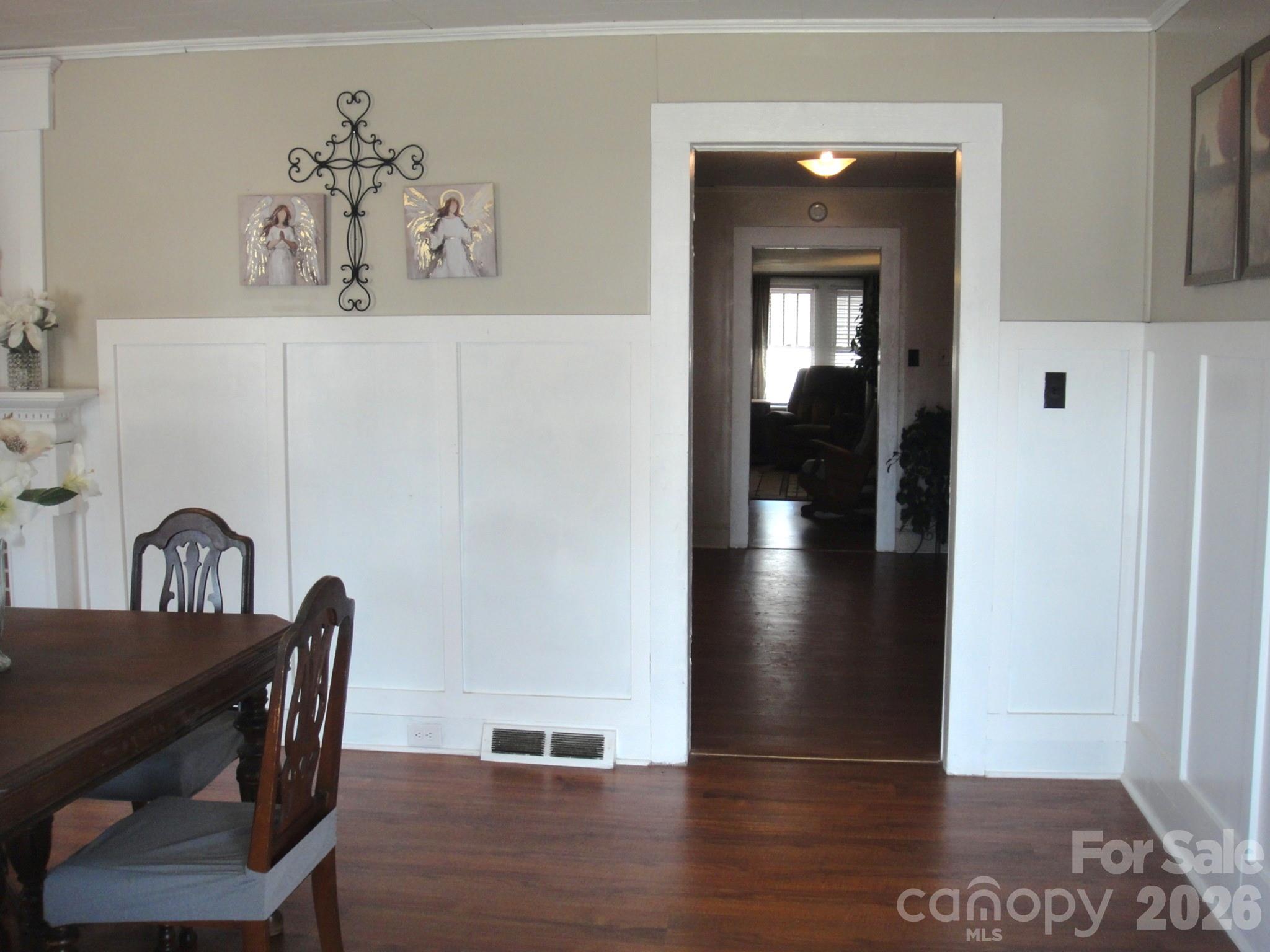 501 W Ryder Avenue — Landis