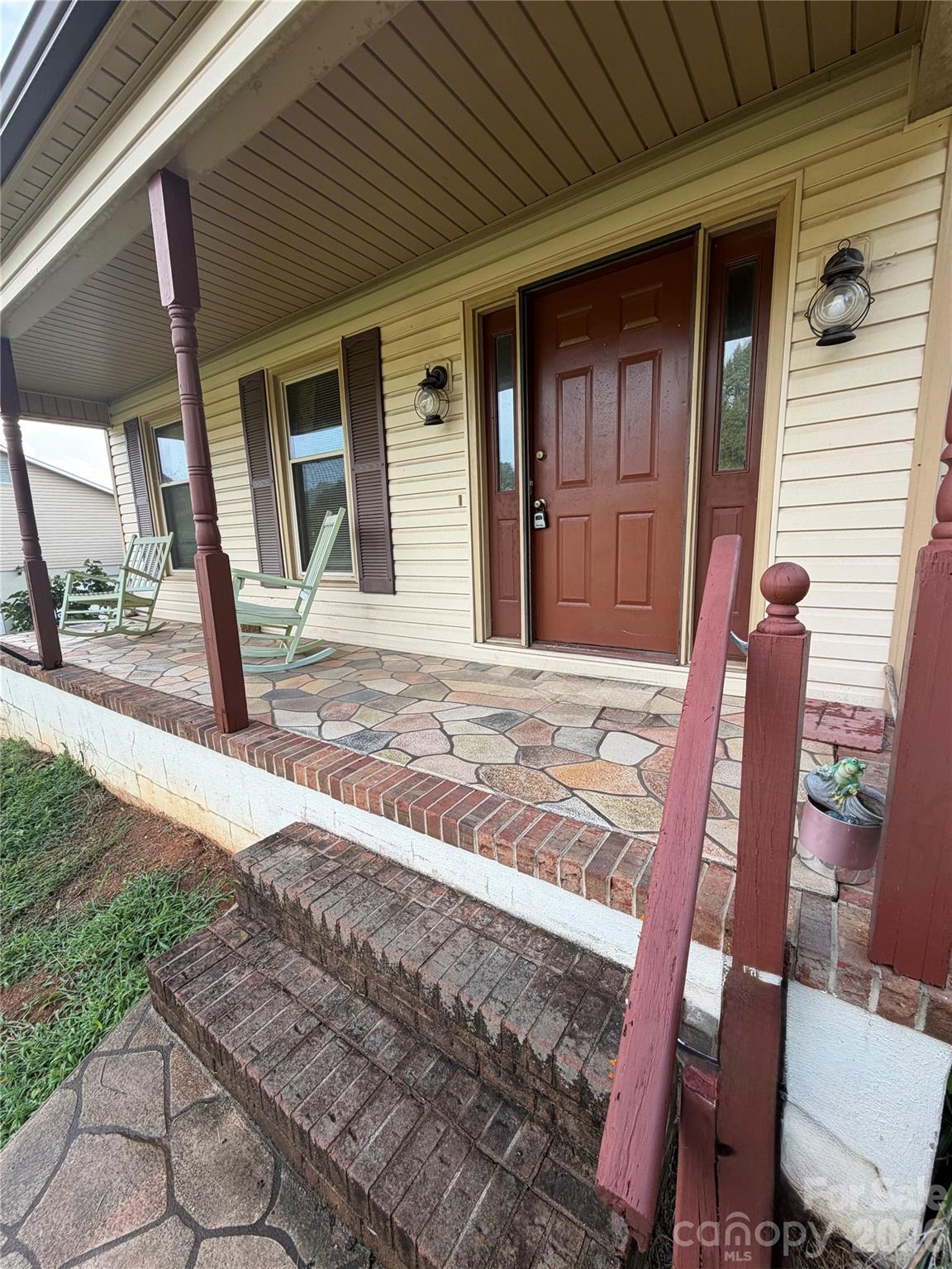 123 Valley Oaks Drive — Advance