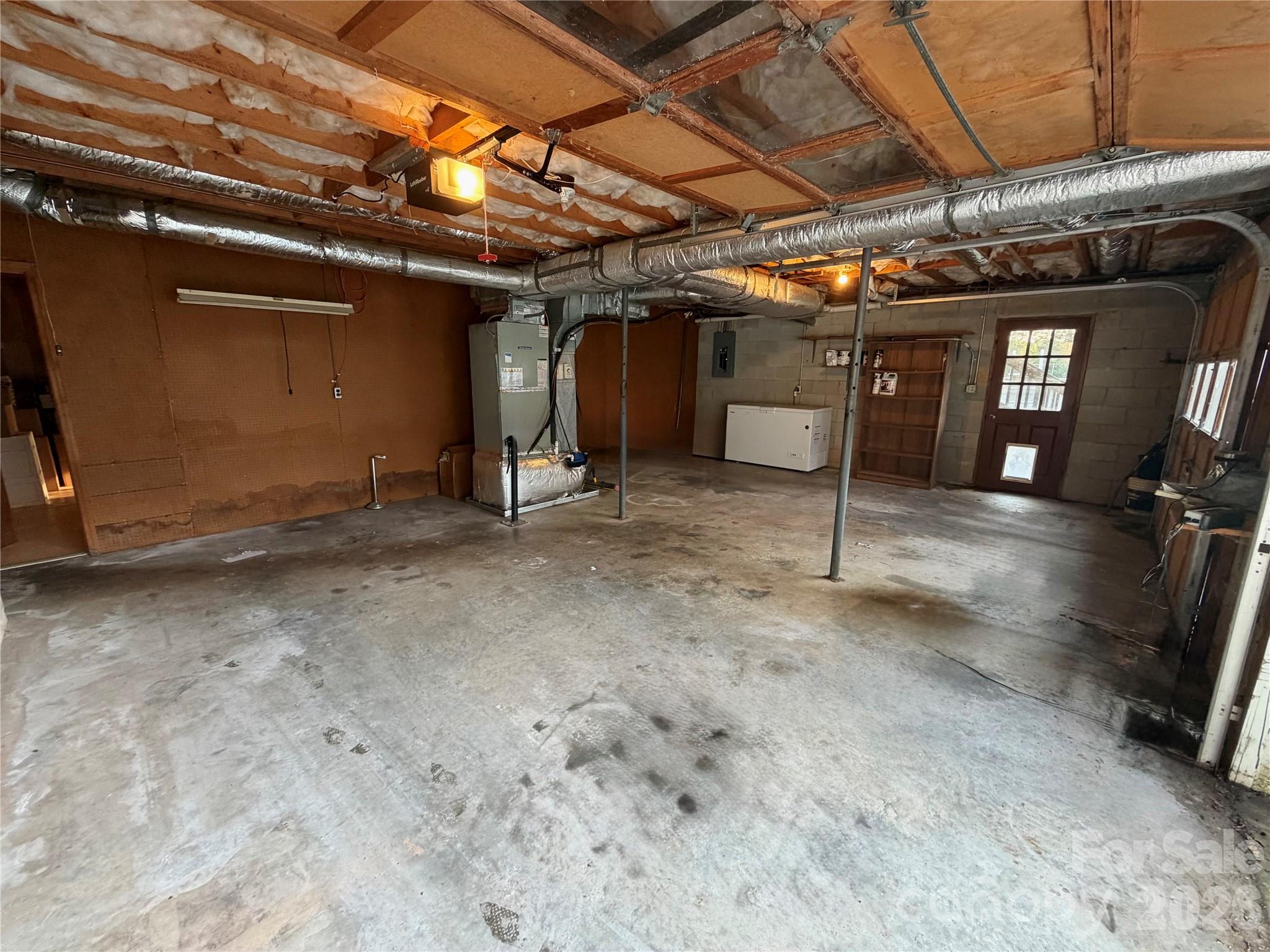123 Valley Oaks Drive — Advance