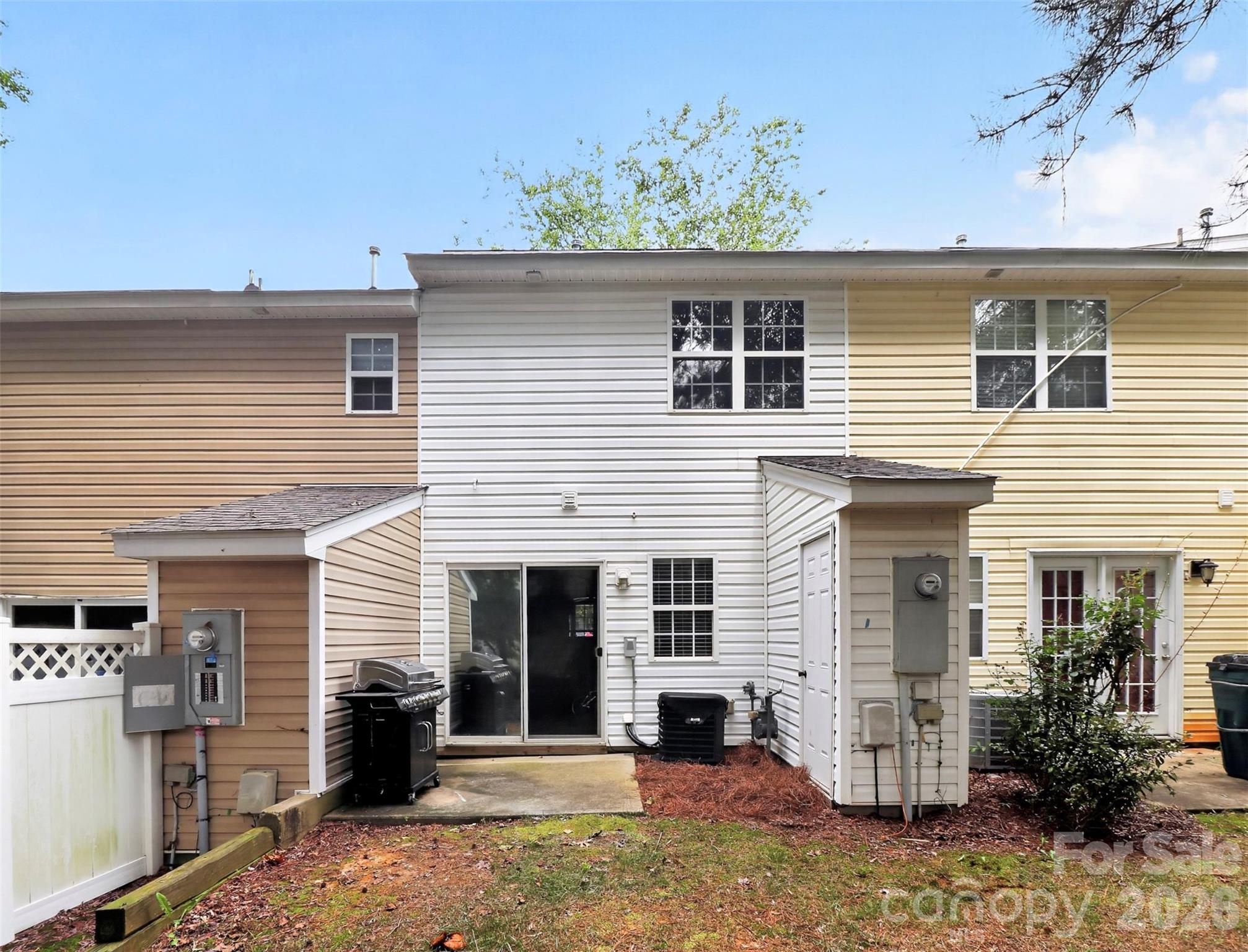 10866 Holly Ridge Boulevard — Charlotte