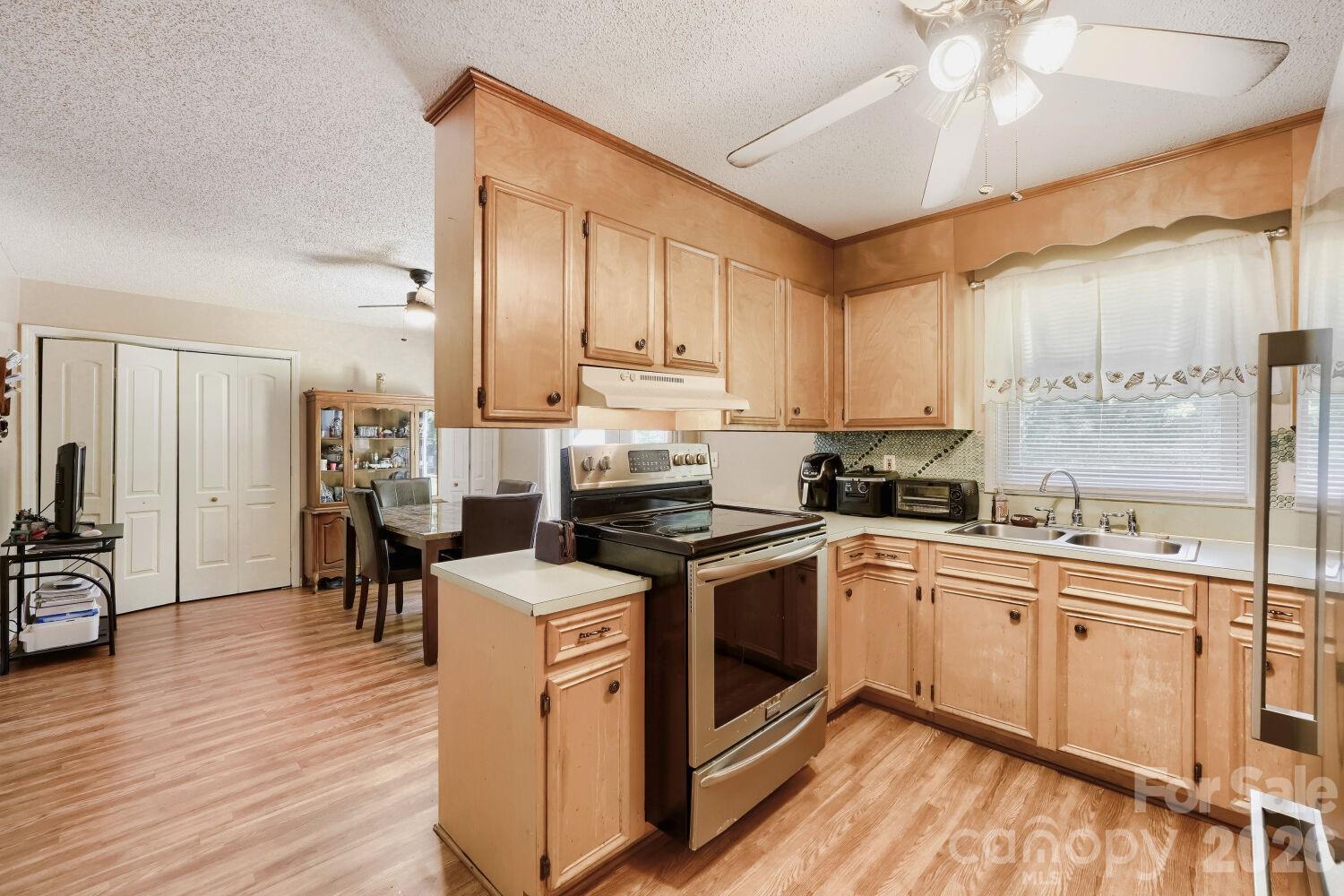 2601 Lynn Drive — Gastonia