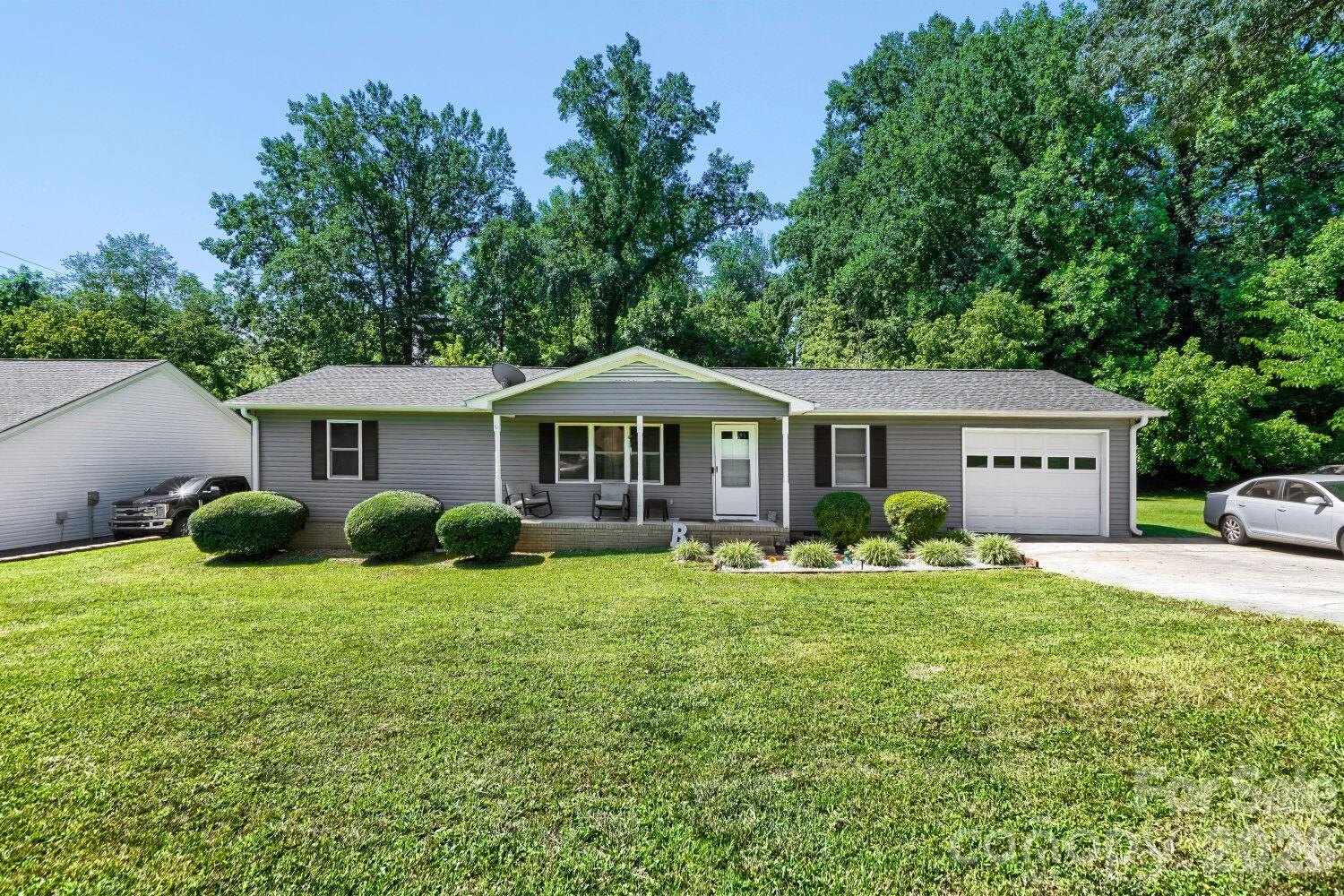 2601 Lynn Drive — Gastonia