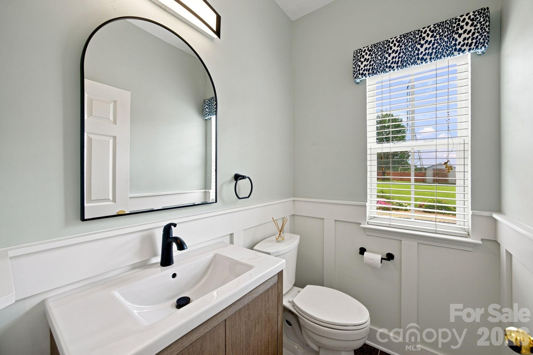 2426 Smith Cove Road — Denver