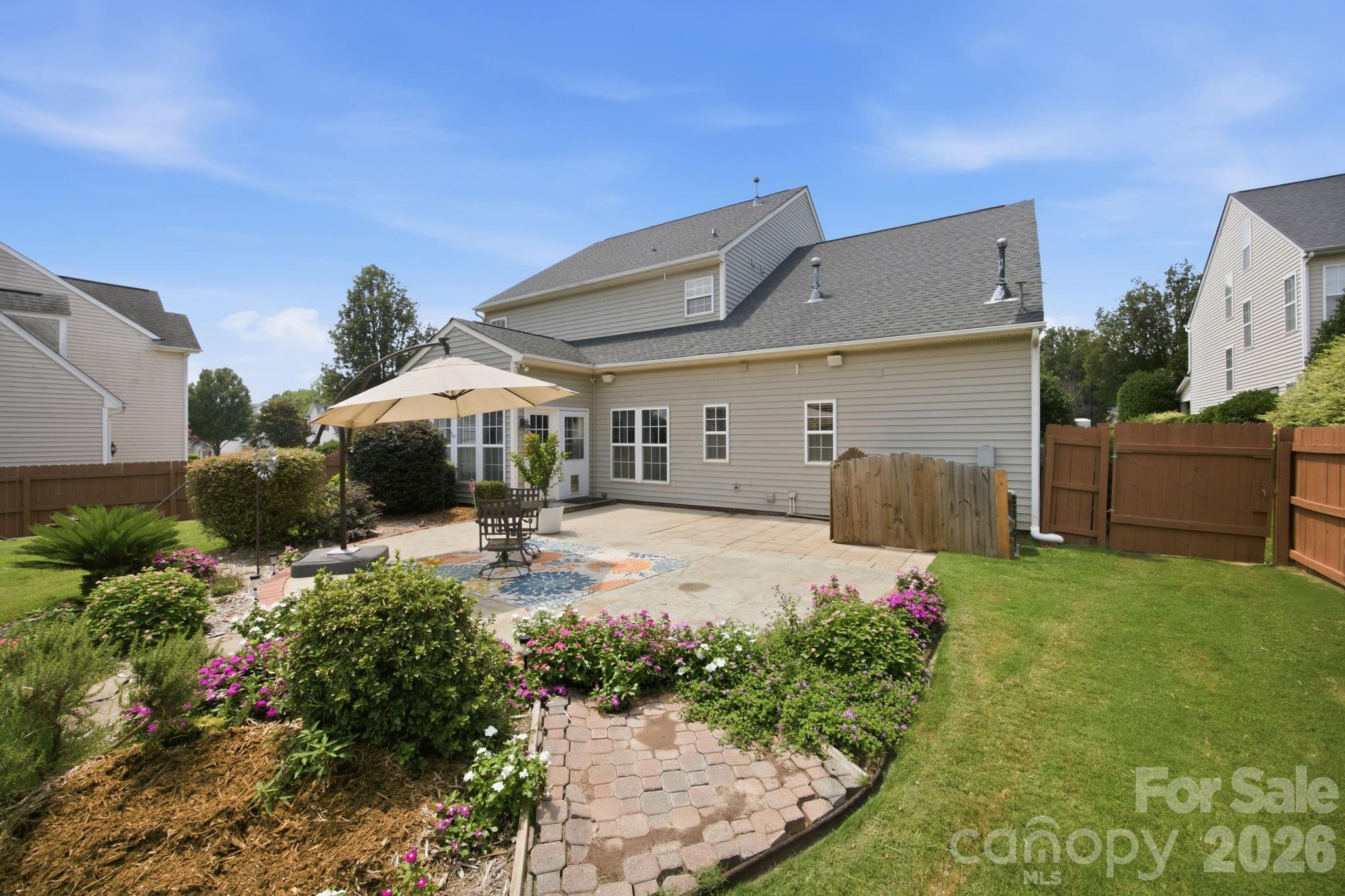 2426 Smith Cove Road — Denver