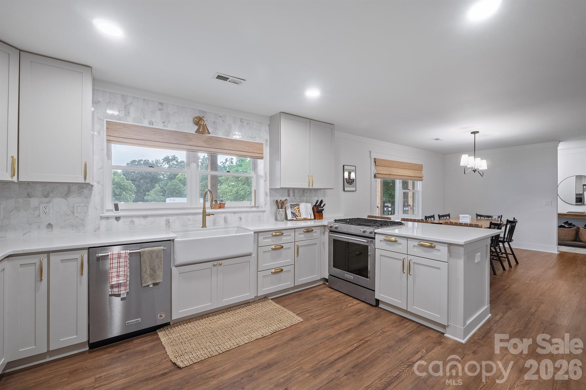 567 Canvasback Road — Mooresville
