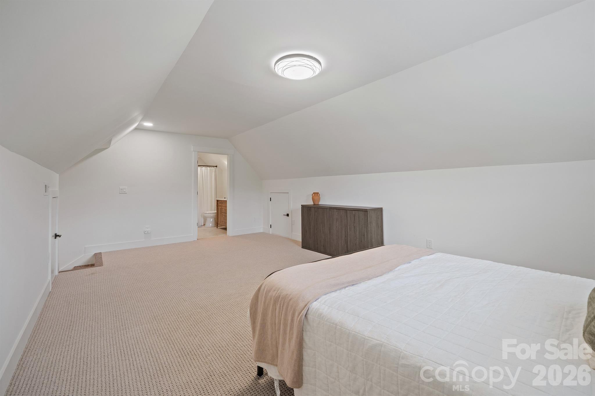 567 Canvasback Road — Mooresville