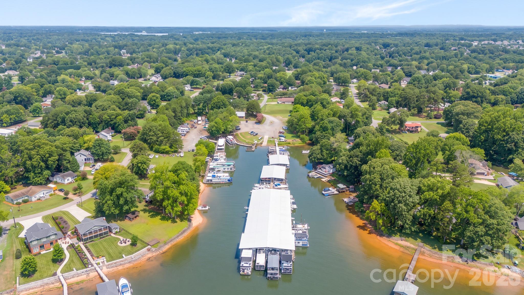 567 Canvasback Road — Mooresville