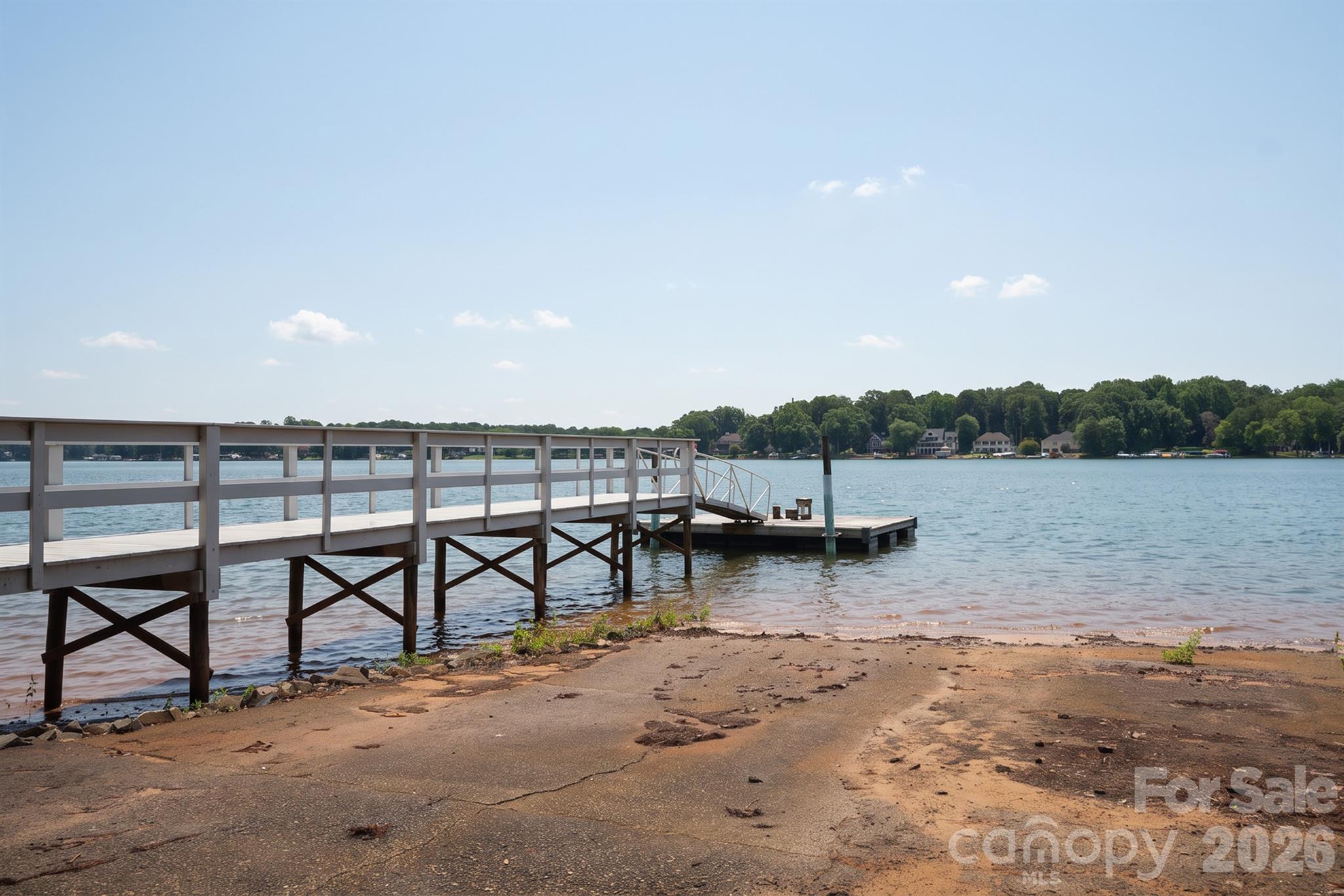 567 Canvasback Road — Mooresville