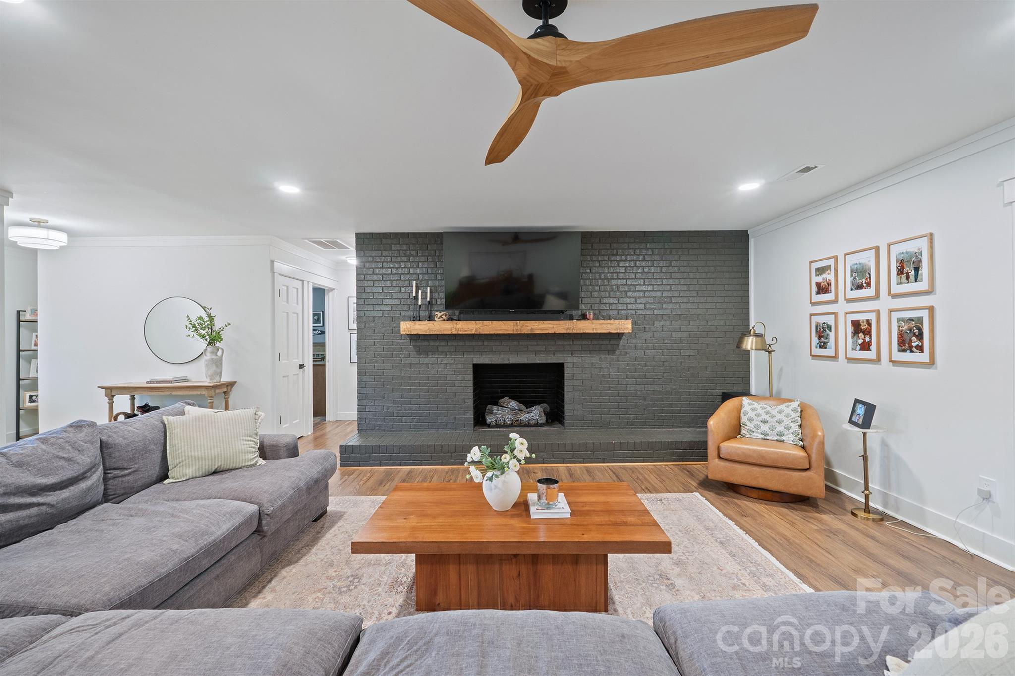 567 Canvasback Road — Mooresville