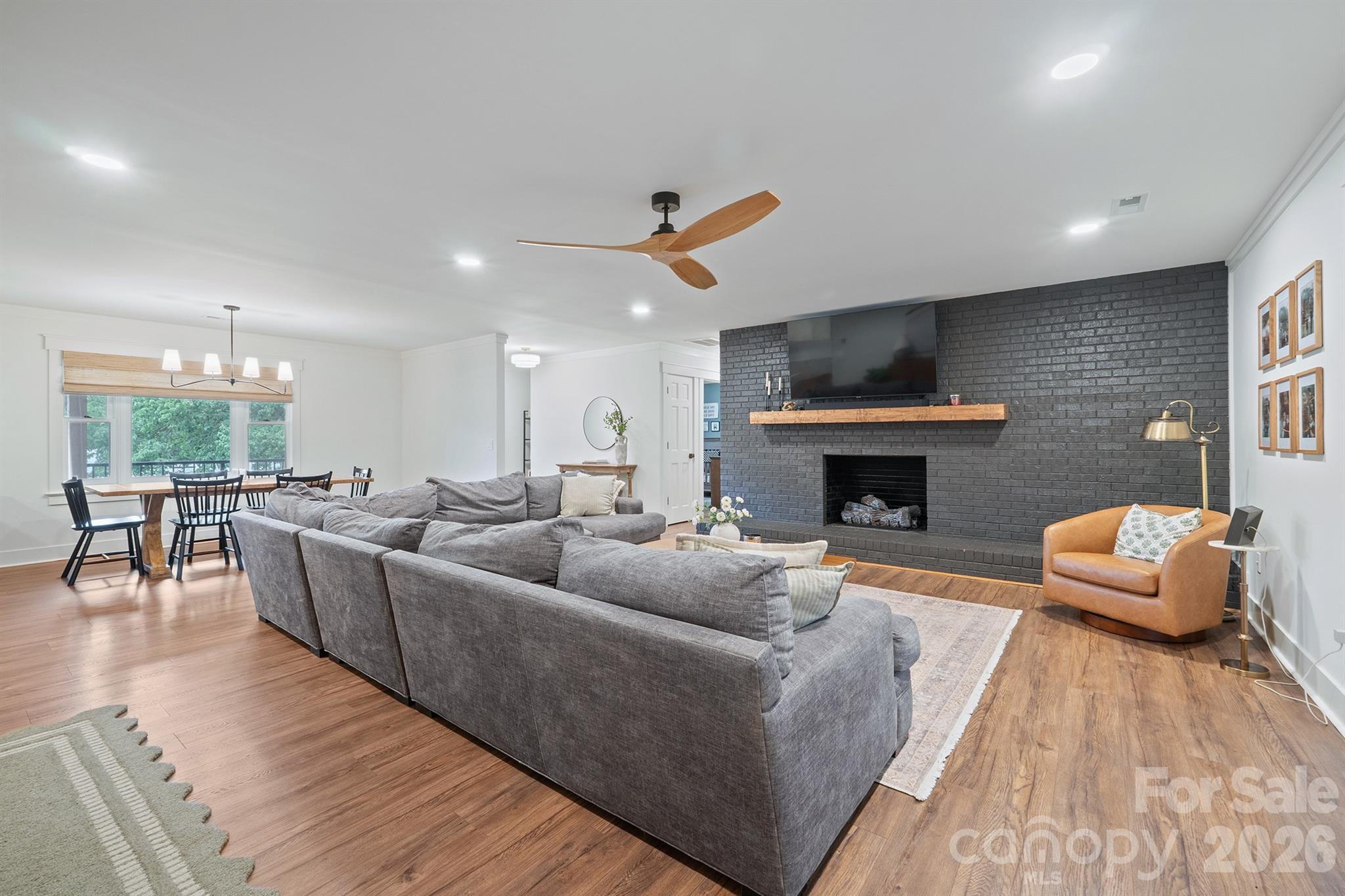 567 Canvasback Road — Mooresville