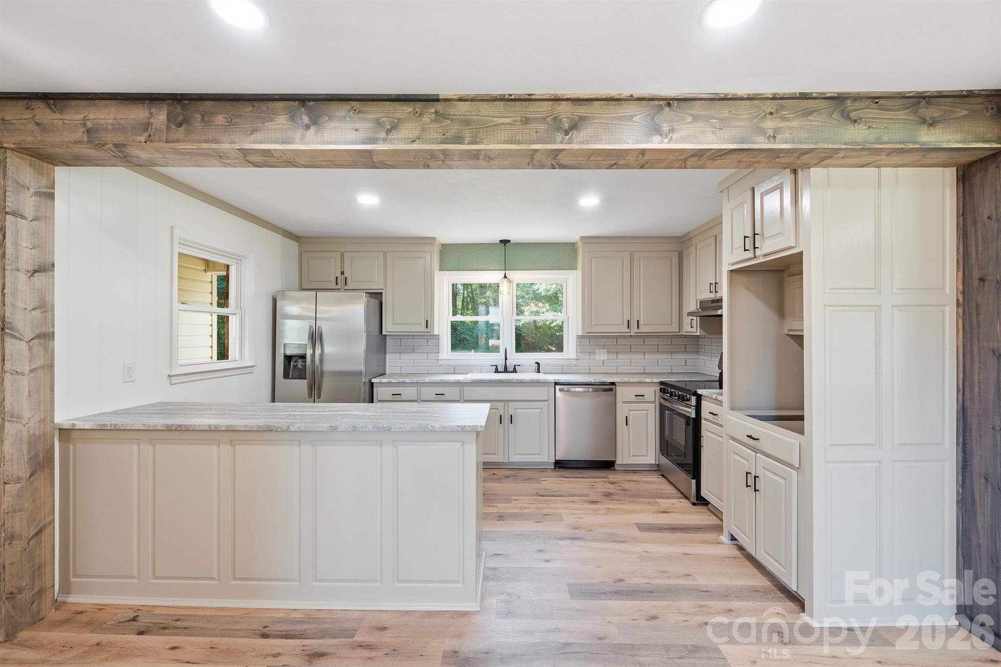 112 Summers Farm Road — Statesville