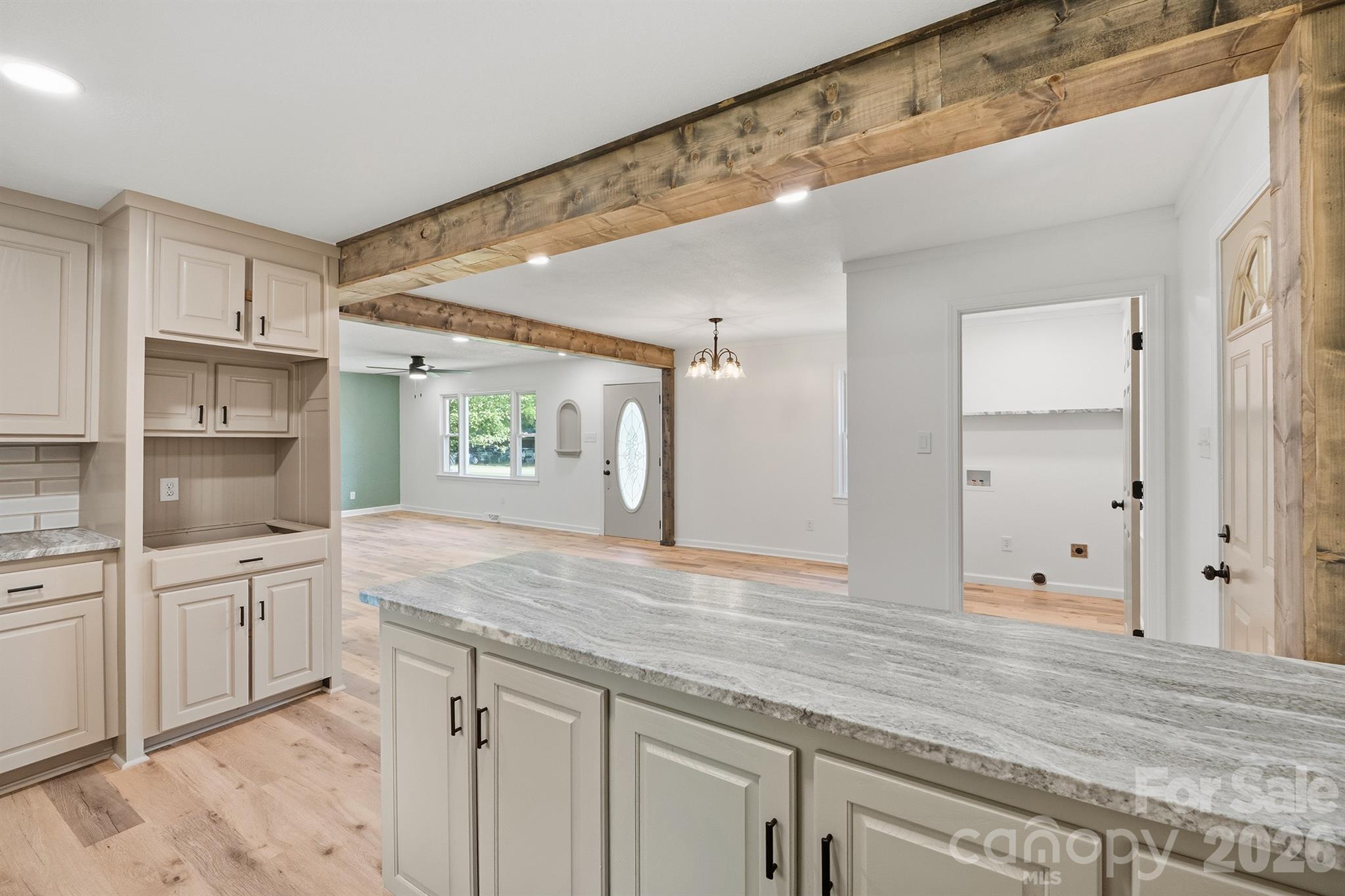 112 Summers Farm Road — Statesville