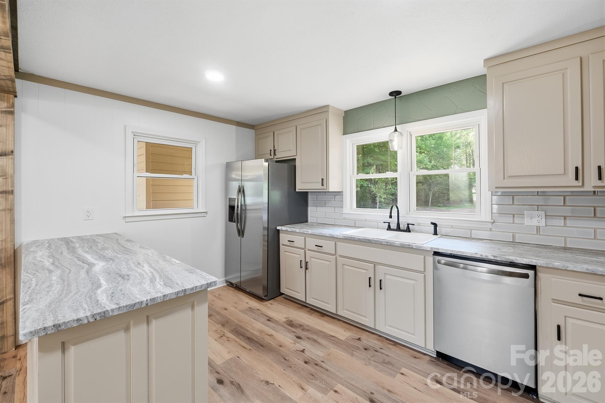 112 Summers Farm Road — Statesville