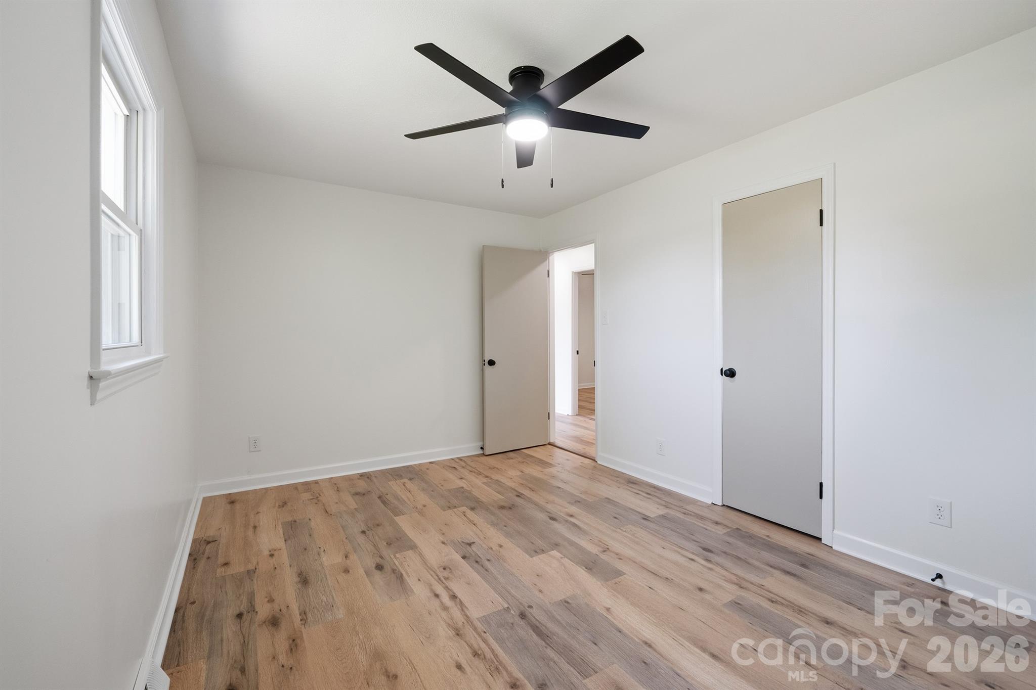 112 Summers Farm Road — Statesville