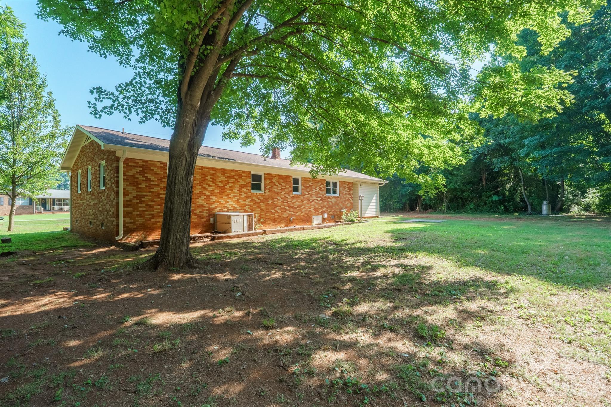 112 Summers Farm Road — Statesville