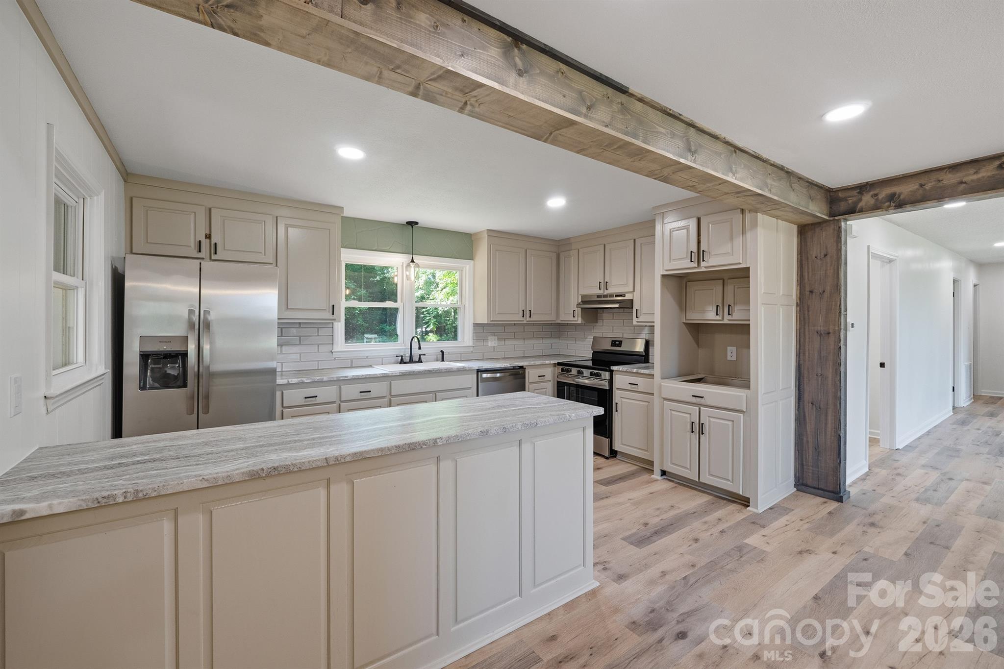 112 Summers Farm Road — Statesville