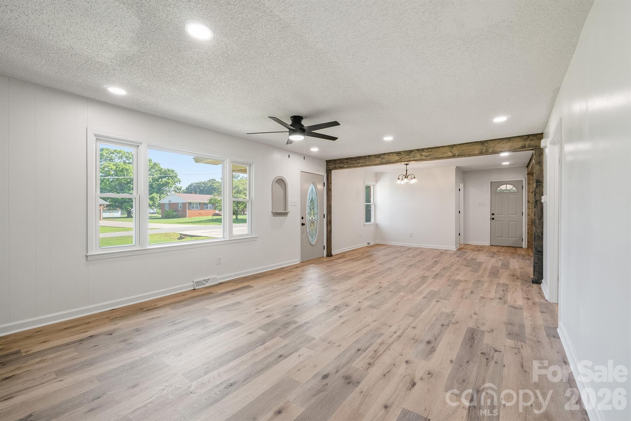 112 Summers Farm Road — Statesville