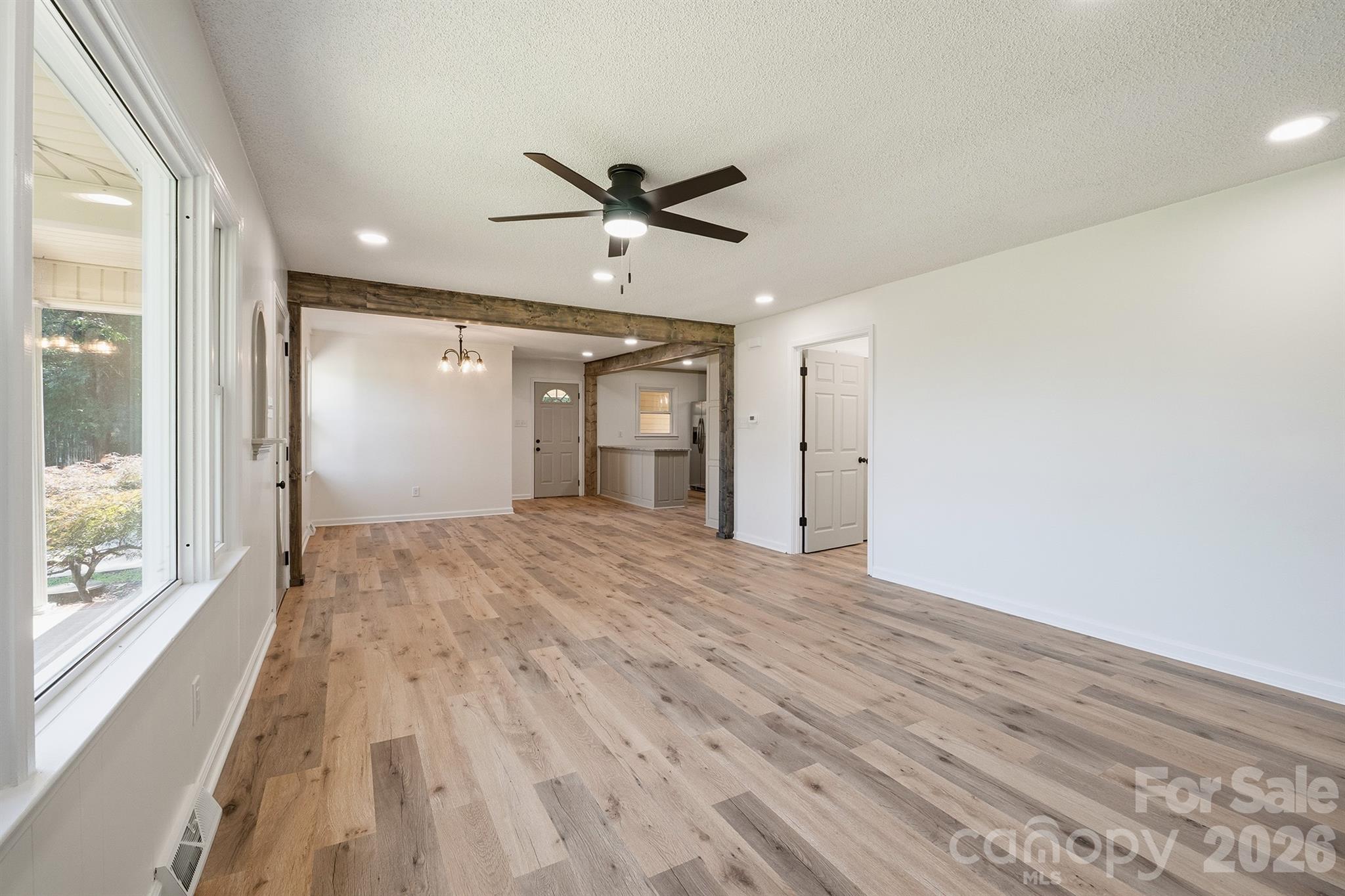 112 Summers Farm Road — Statesville