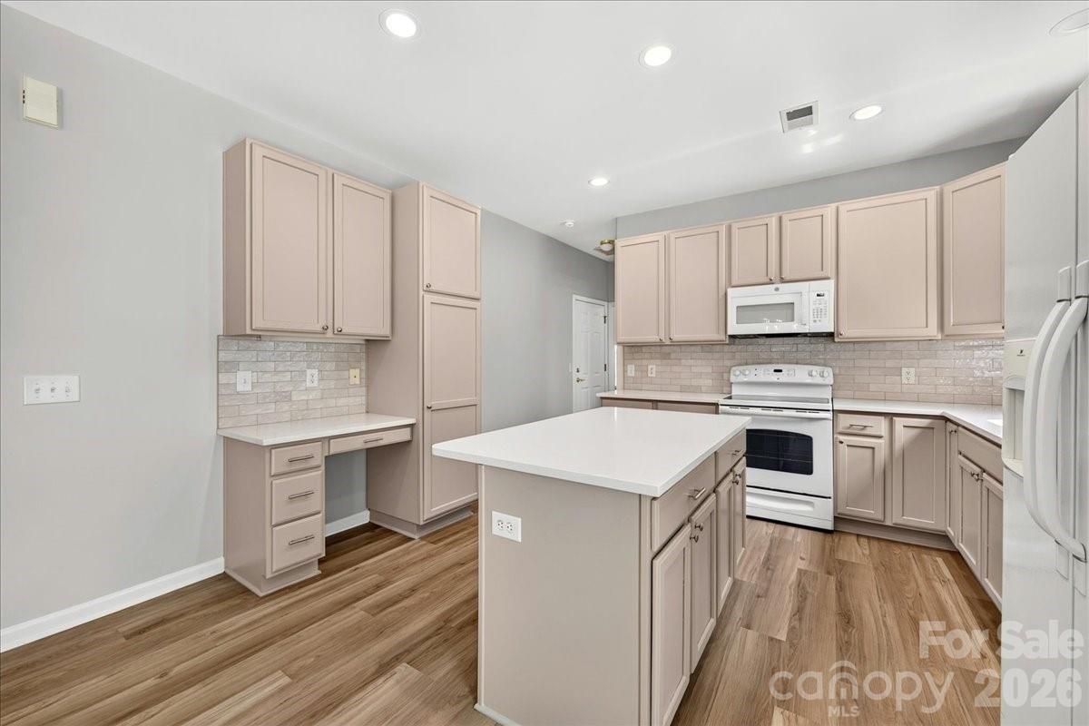 9236 Duckhorn Drive — Charlotte