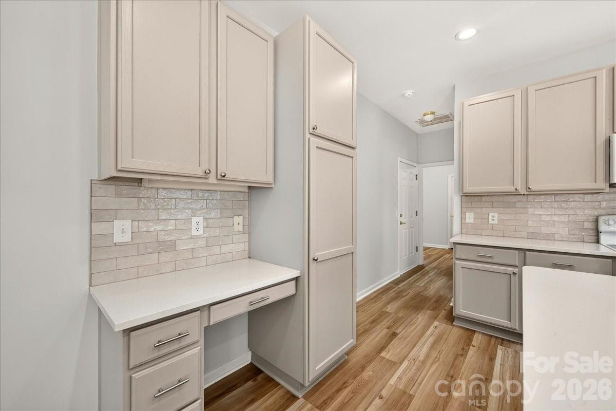 9236 Duckhorn Drive — Charlotte