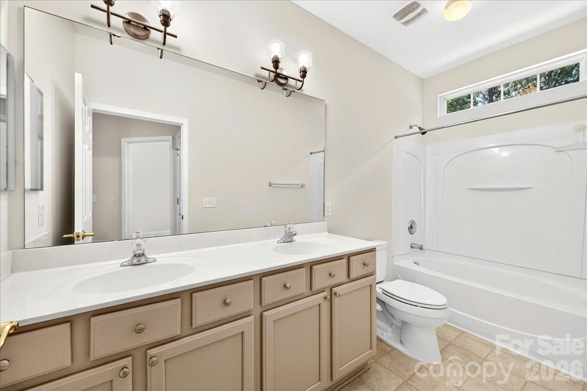 9236 Duckhorn Drive — Charlotte