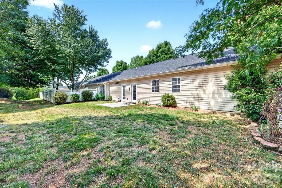 9236 Duckhorn Drive — Charlotte