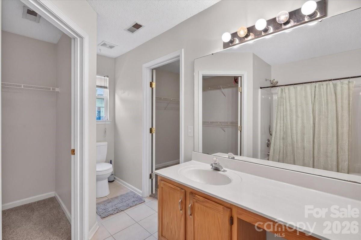 9207 Amy Drive — Charlotte