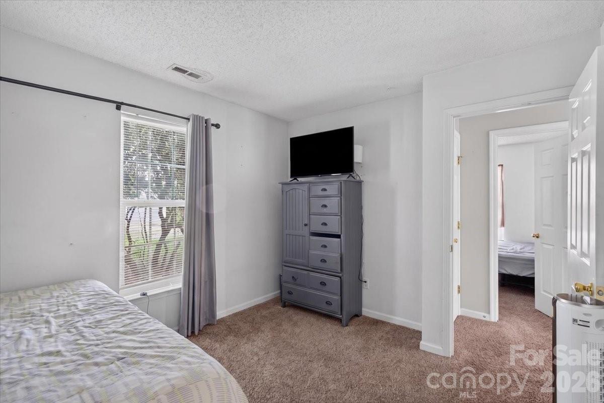 9207 Amy Drive — Charlotte