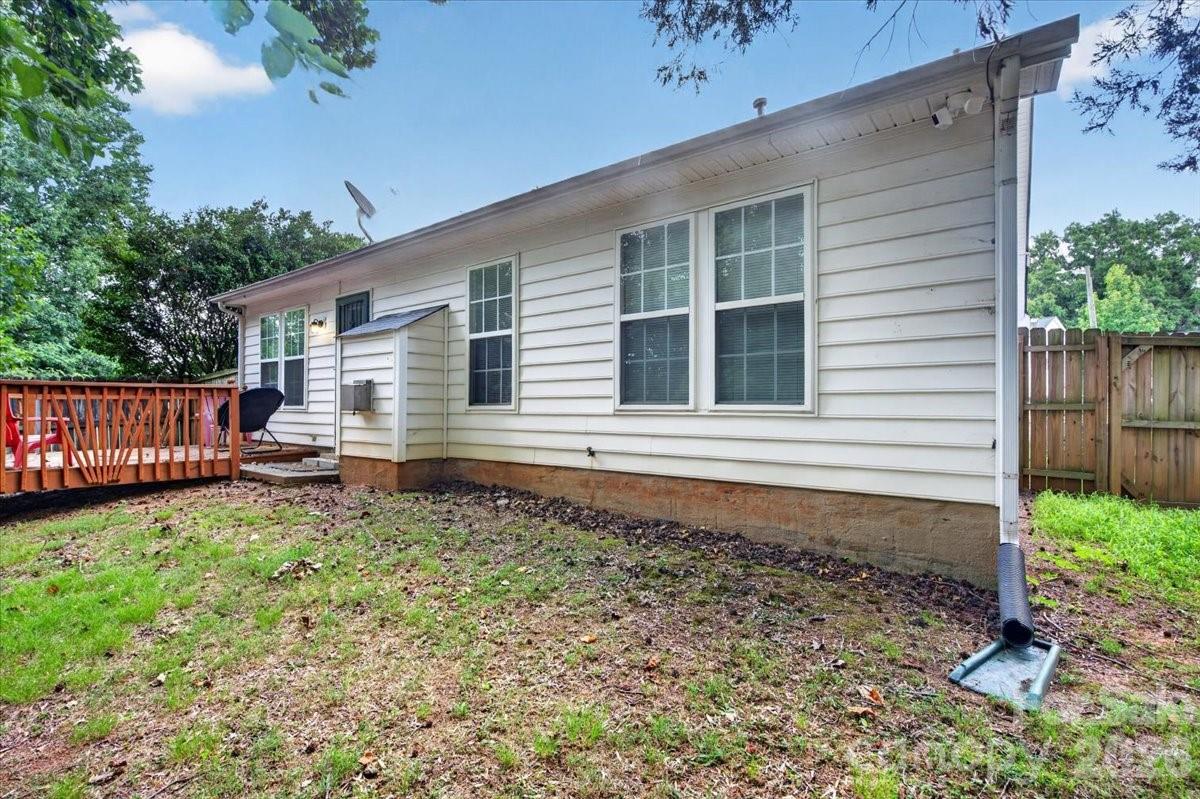 9207 Amy Drive — Charlotte
