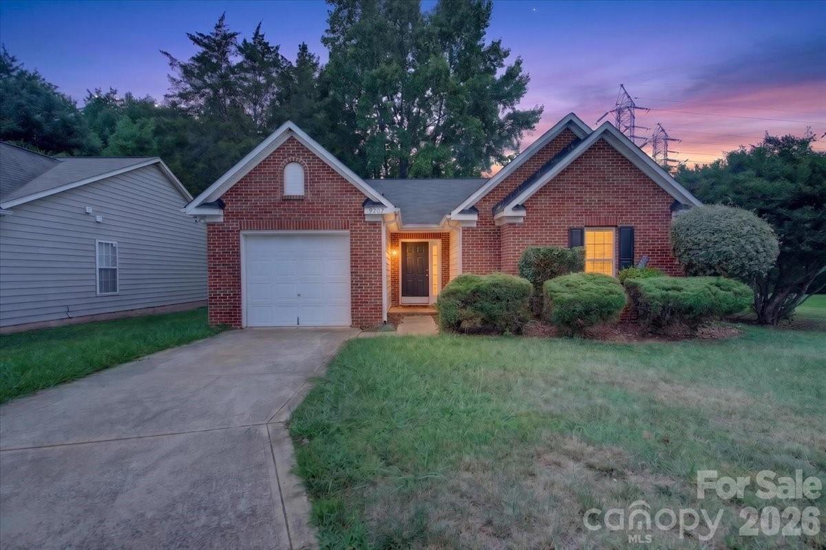 9207 Amy Drive — Charlotte
